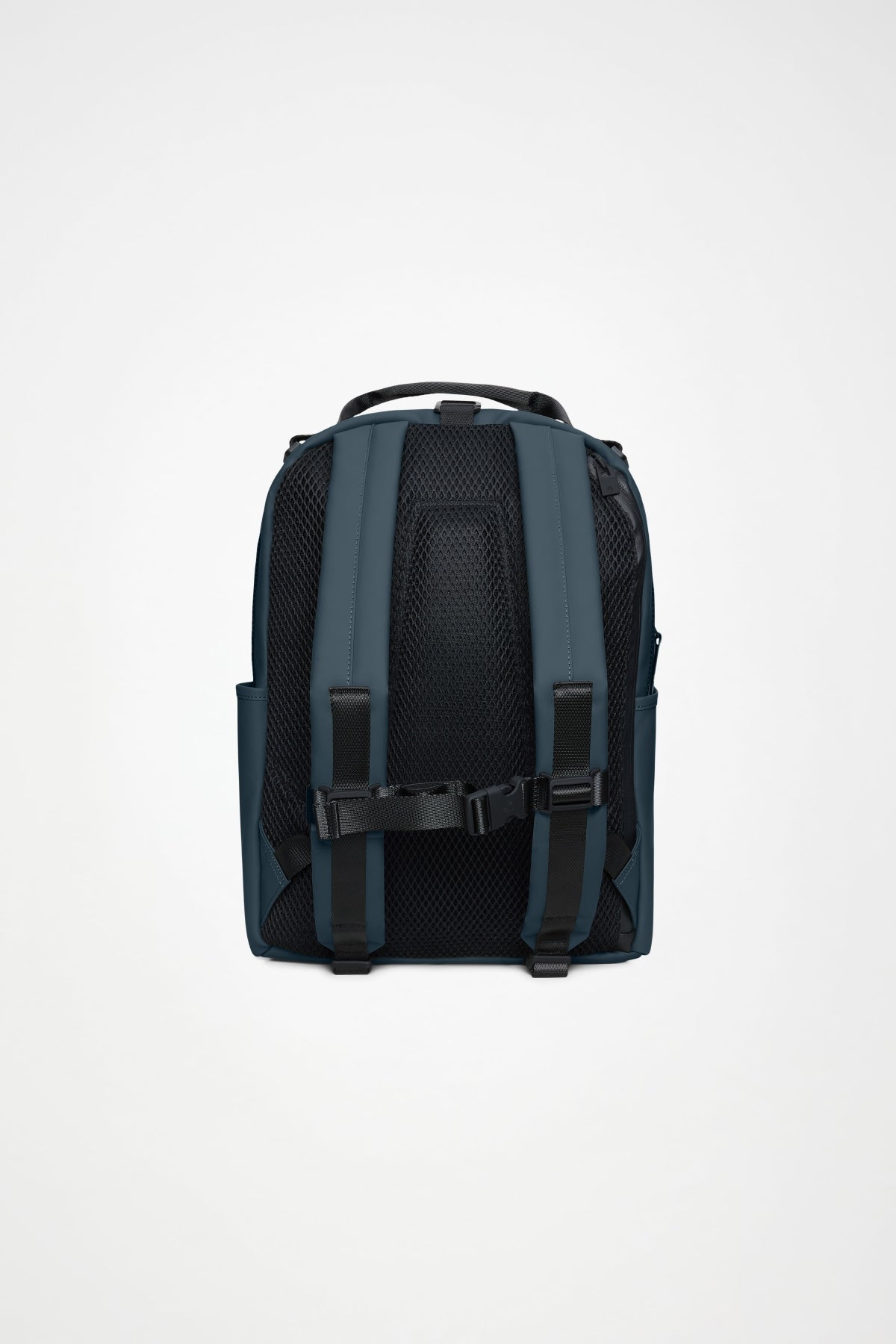RAINS CLIP FRONT BACKPACK W3 en color AZUL (2)