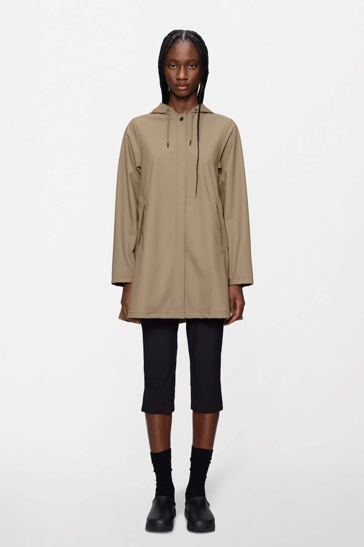 RAINS  LINE W JACKET W3  en color MARRON (1)
