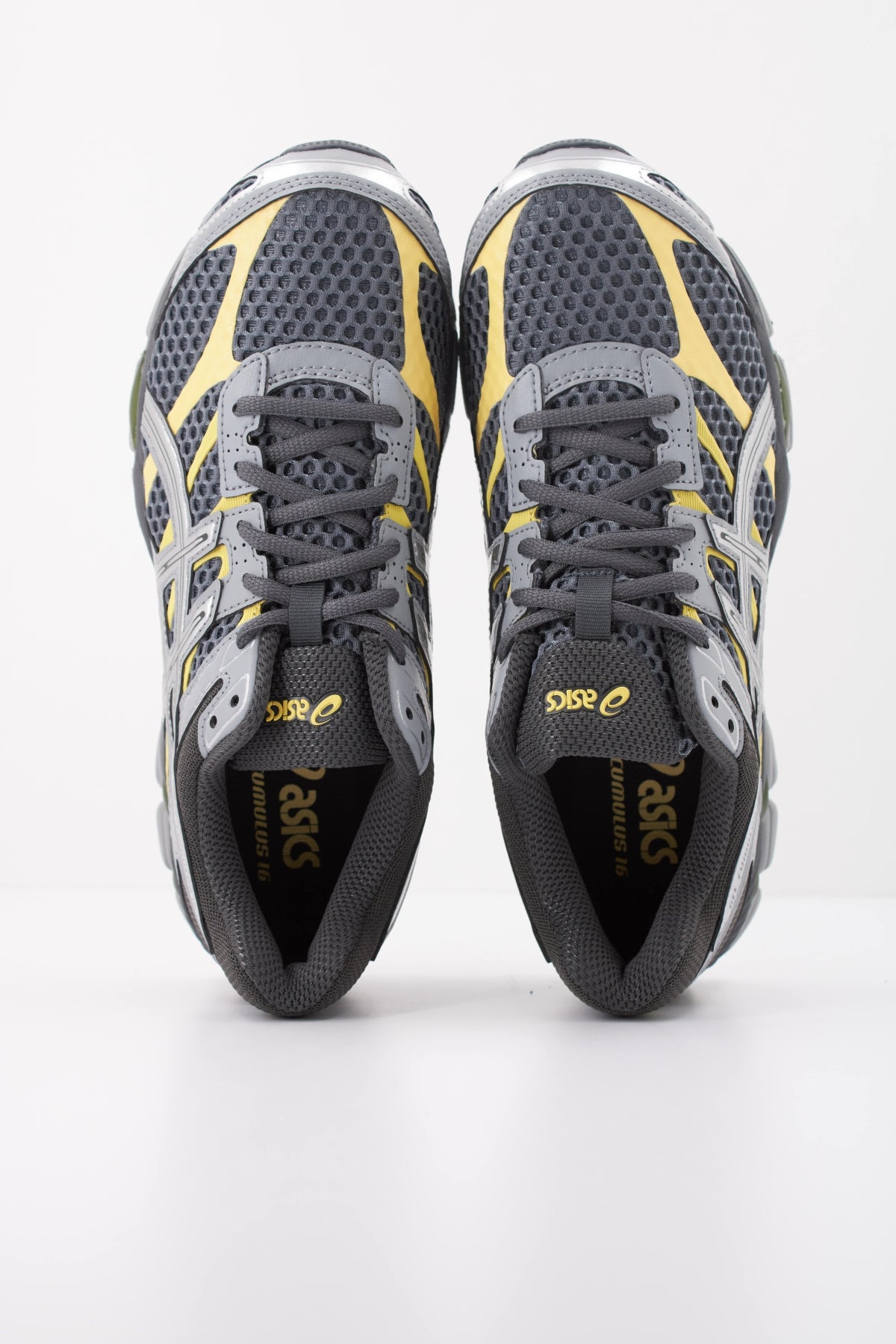 ASICS GEL-CUMULUS 16 en color NEGRO (3)