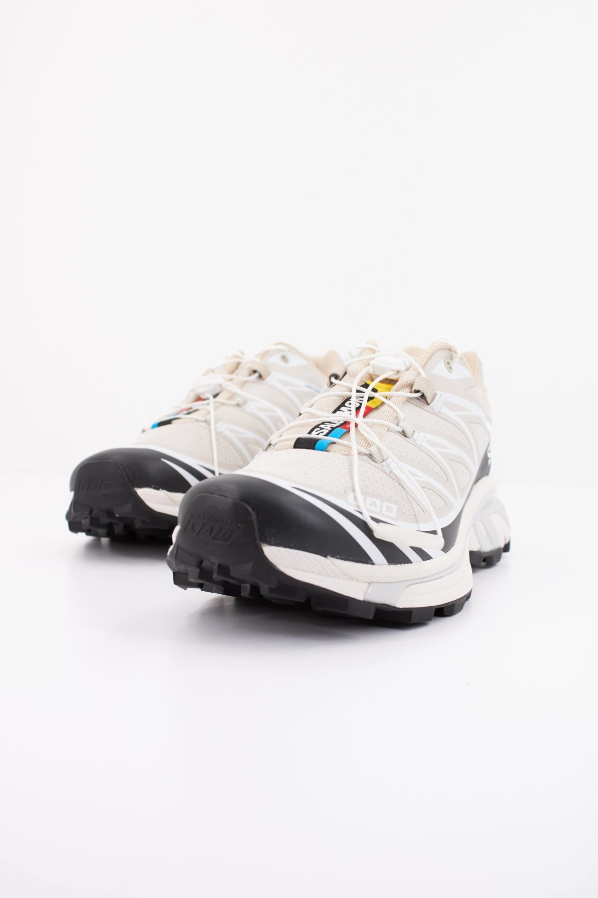 SALOMON XT 6 en color BEIS (2)