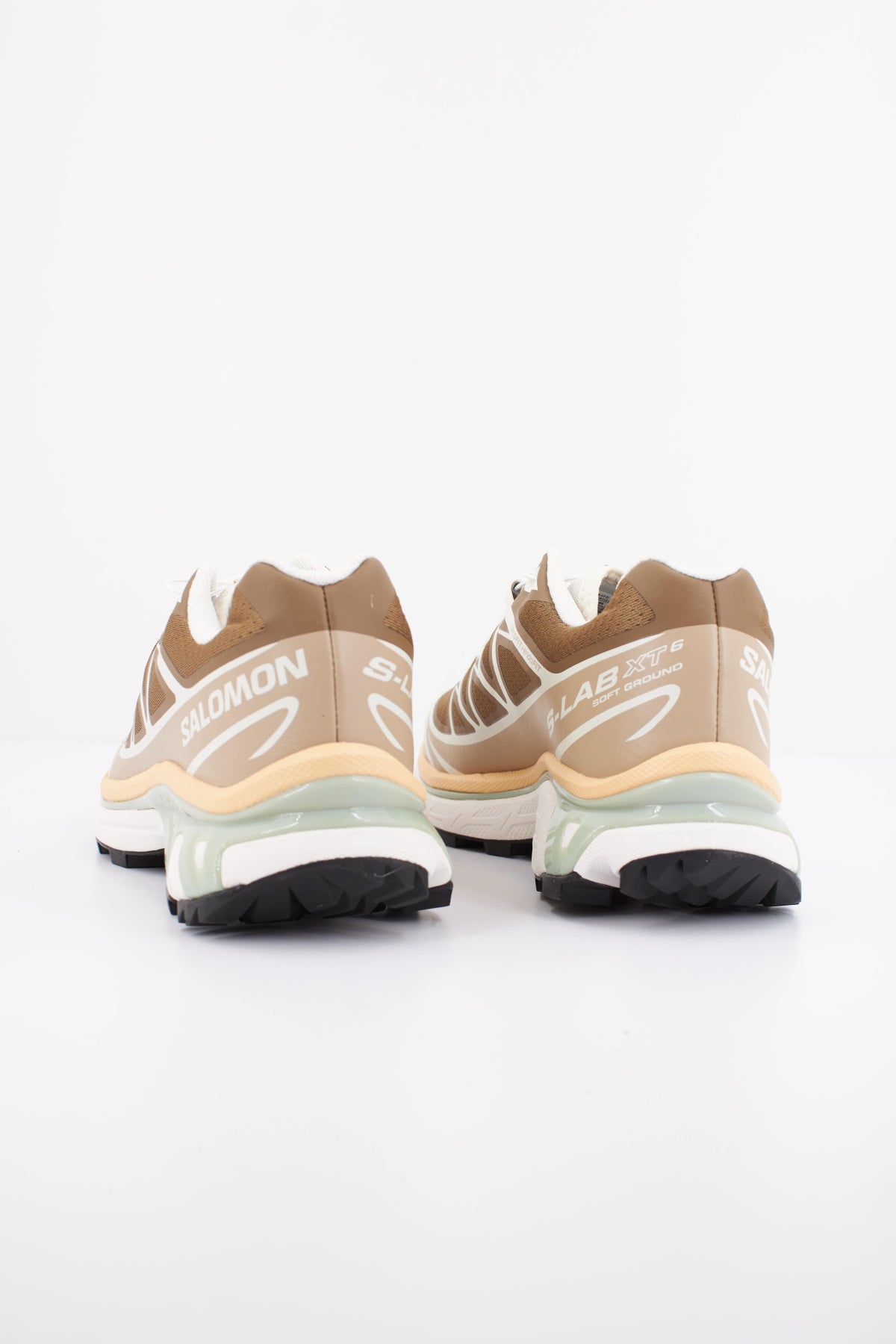 SALOMON XT 6 en color MARRON (4)