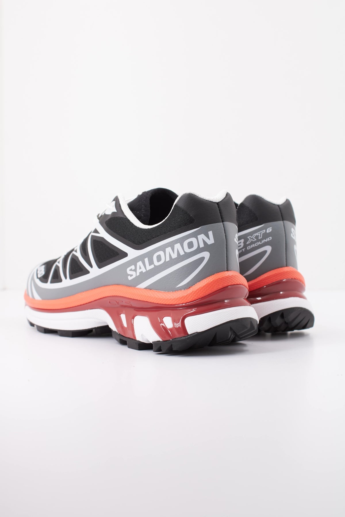 SALOMON XT 6 en color NEGRO (4)