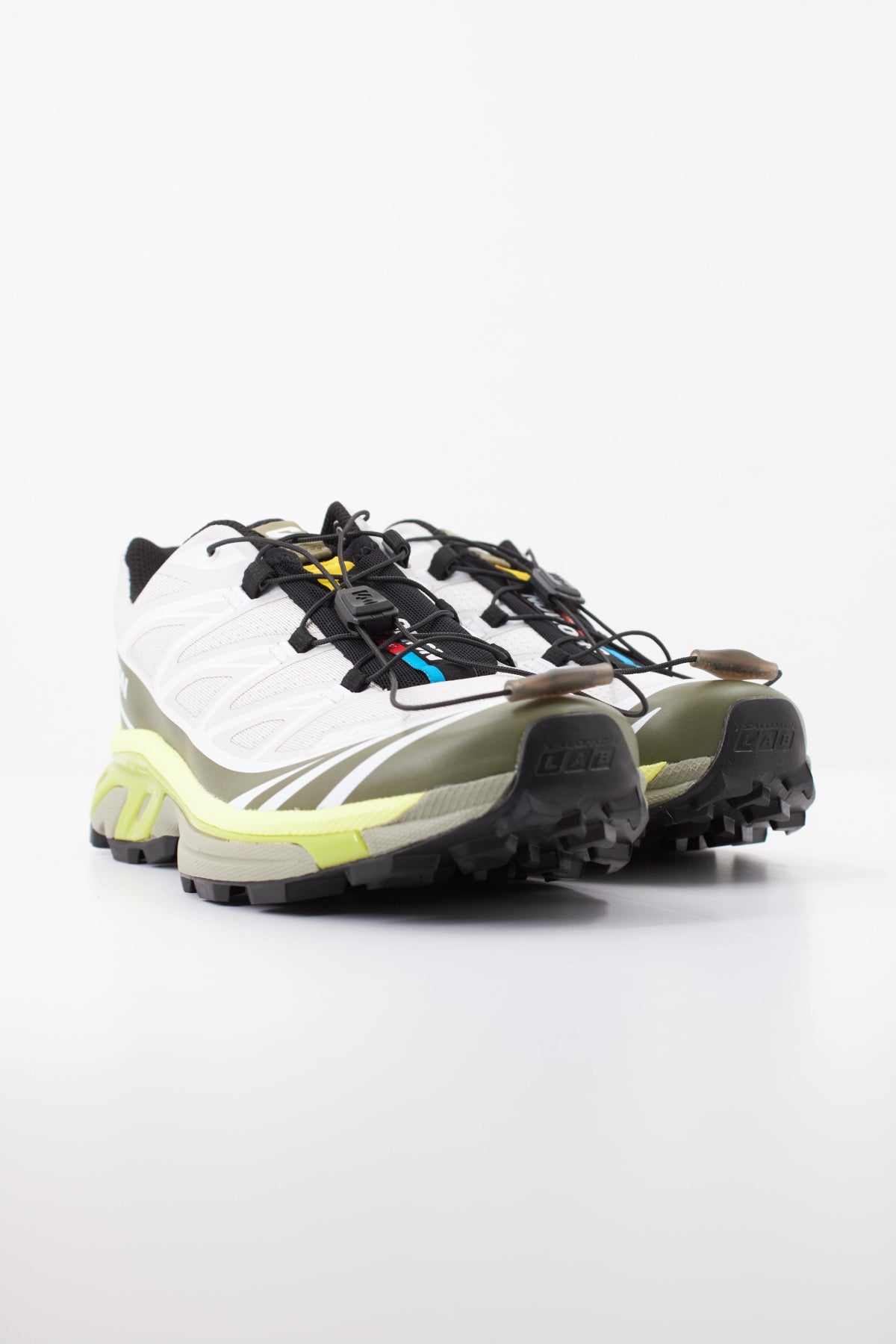 SALOMON XT 6 en color BLANCO (2)