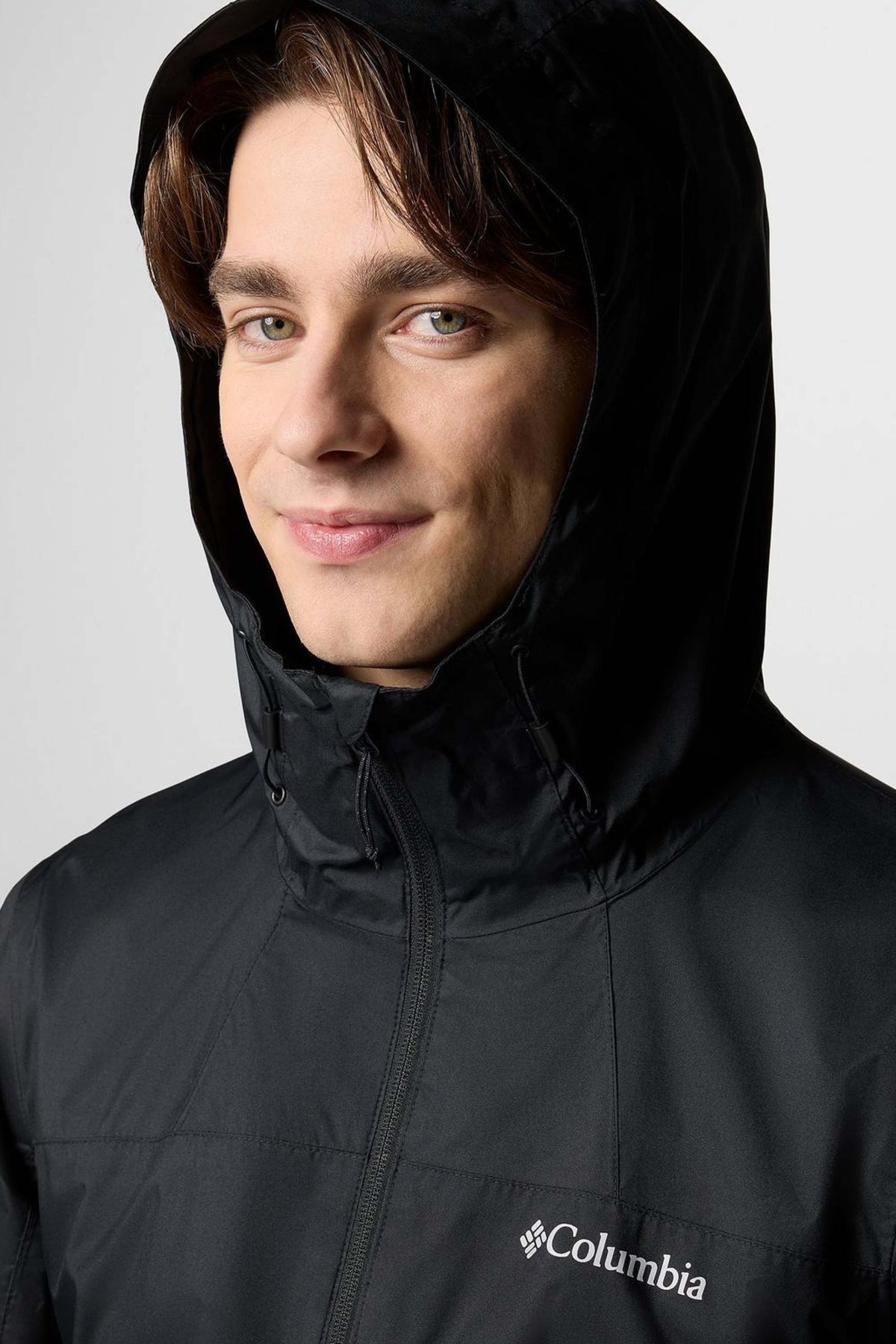 COLUMBIA INNER LIMITS III JACKET en color NEGRO (3)