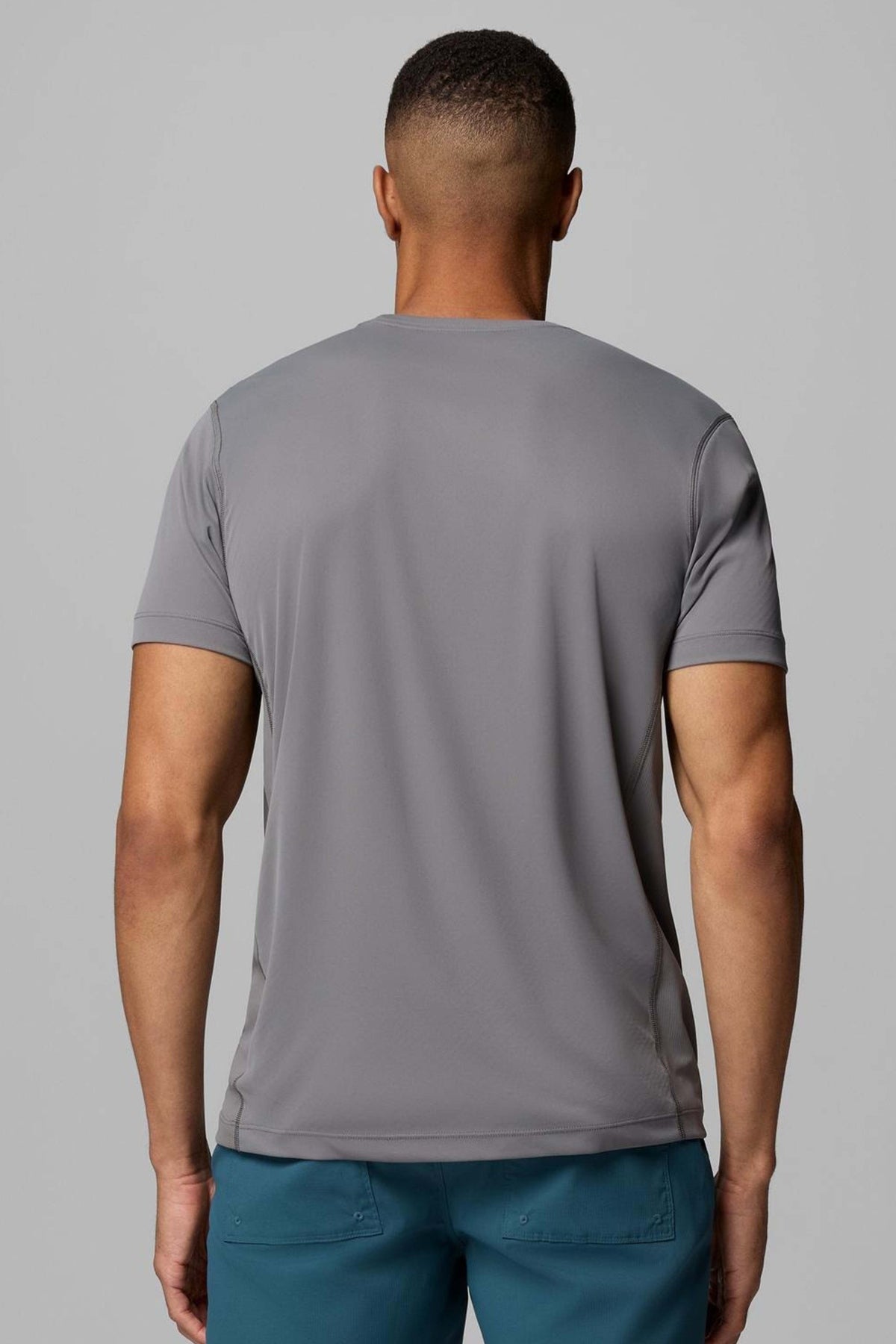 COLUMBIA  RULES LIGHT SS CREW  en color GRIS (2)