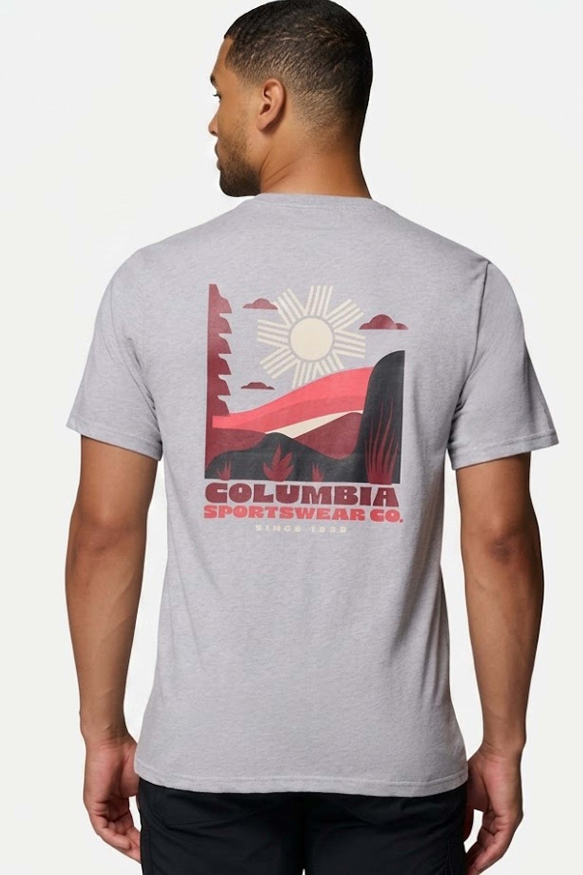 COLUMBIA  OUTDOOR BACK GRAPHIC  en color VIOLETA (2)