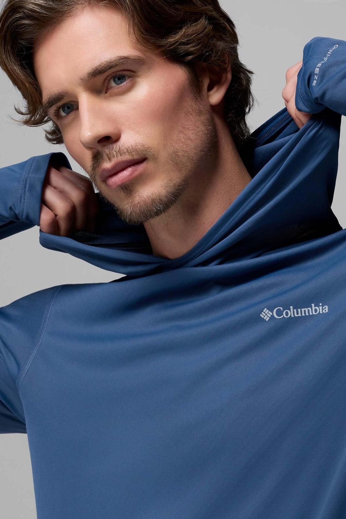 COLUMBIA ZERO RULES LIGHT HOODIE en color AZUL (3)