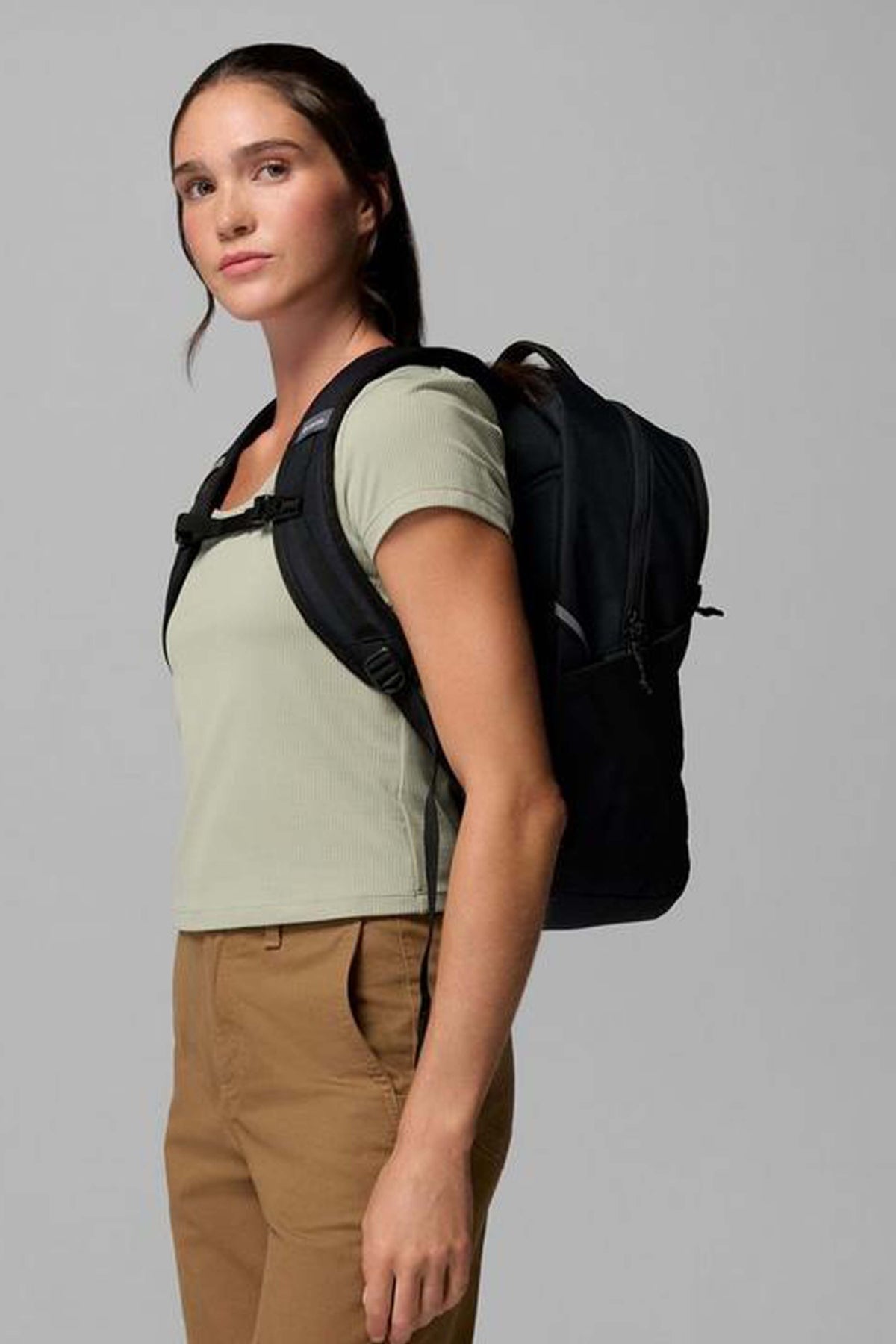 COLUMBIA ATLAS EXPLORER 28L BACKPACK en color NEGRO (3)