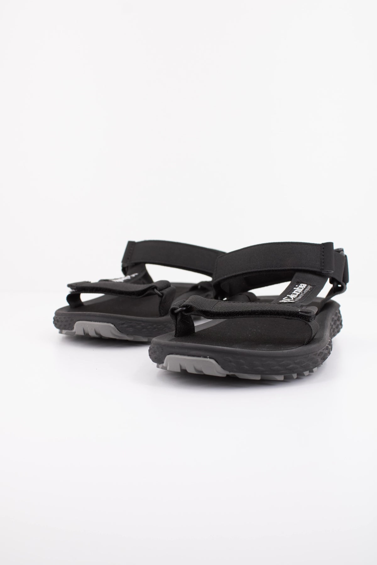 COLUMBIA KONOS GLOBETROT en color NEGRO (2)