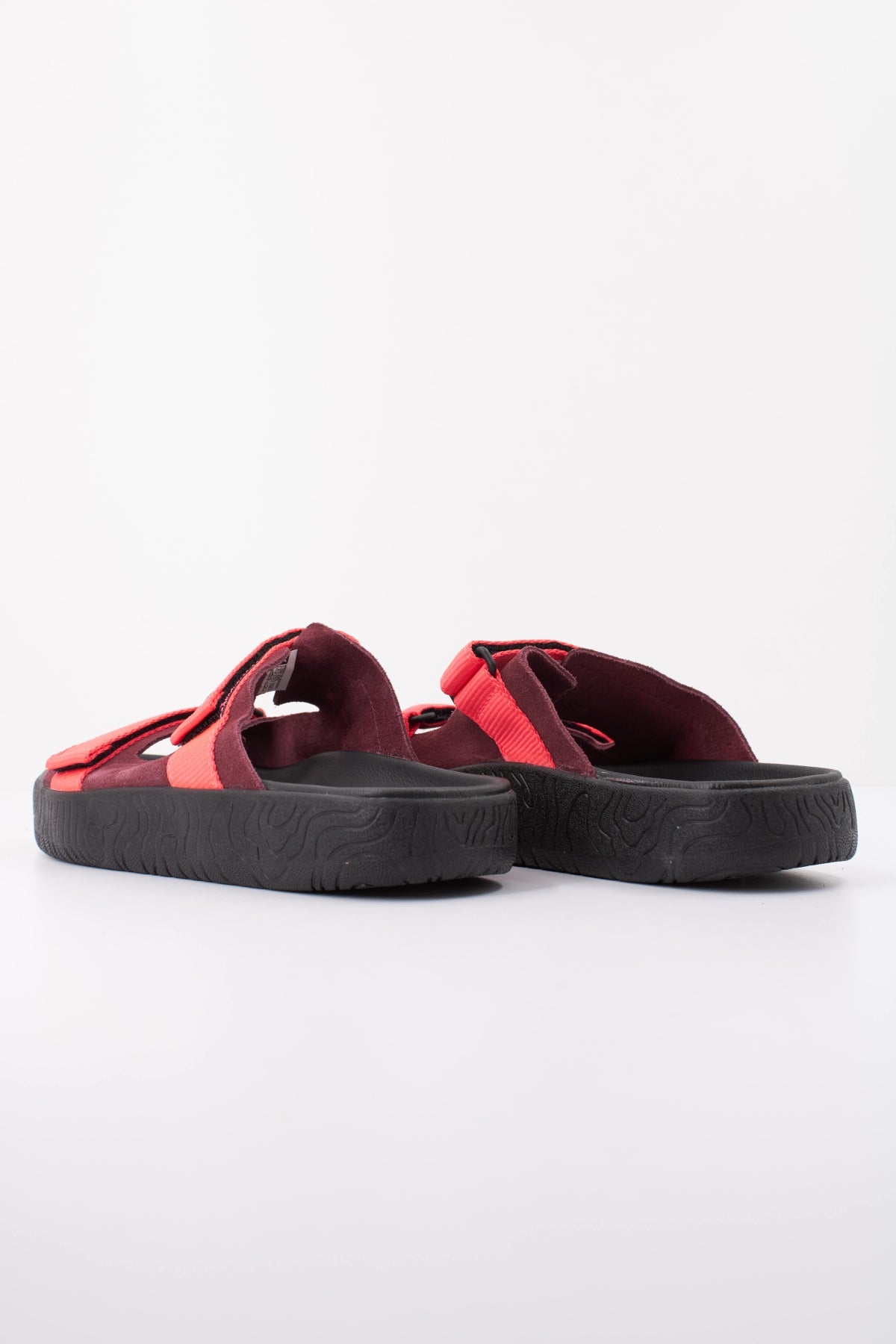 VEJA  SANDALIA ARPOADOR  en color ROSA (4)