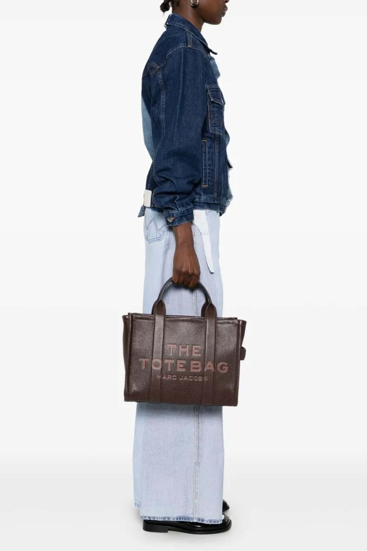 MARC JACOBS THE MEDIUM TOTE en color MARRON (1)