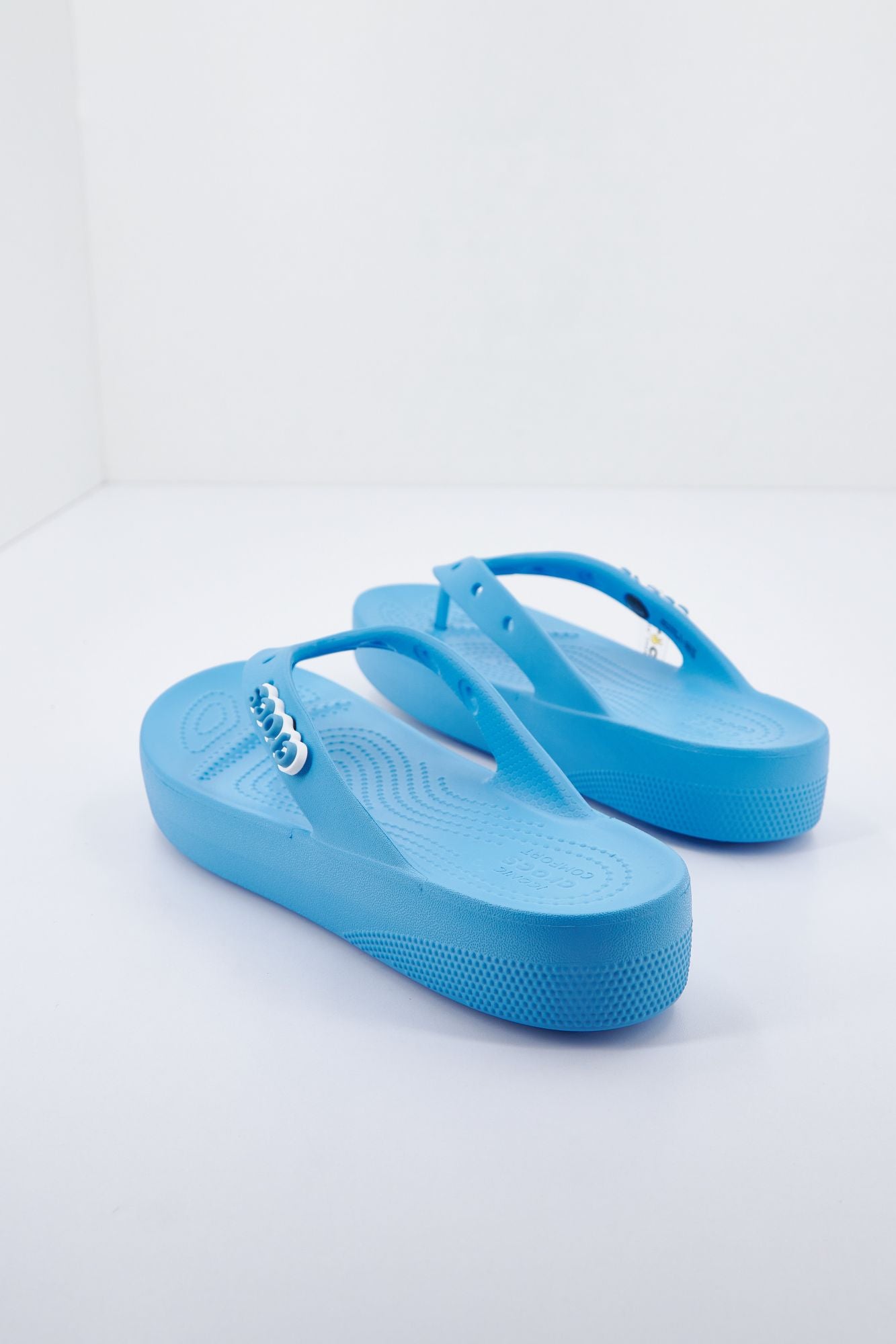 CROCS CLASSIC en color AZUL (3)