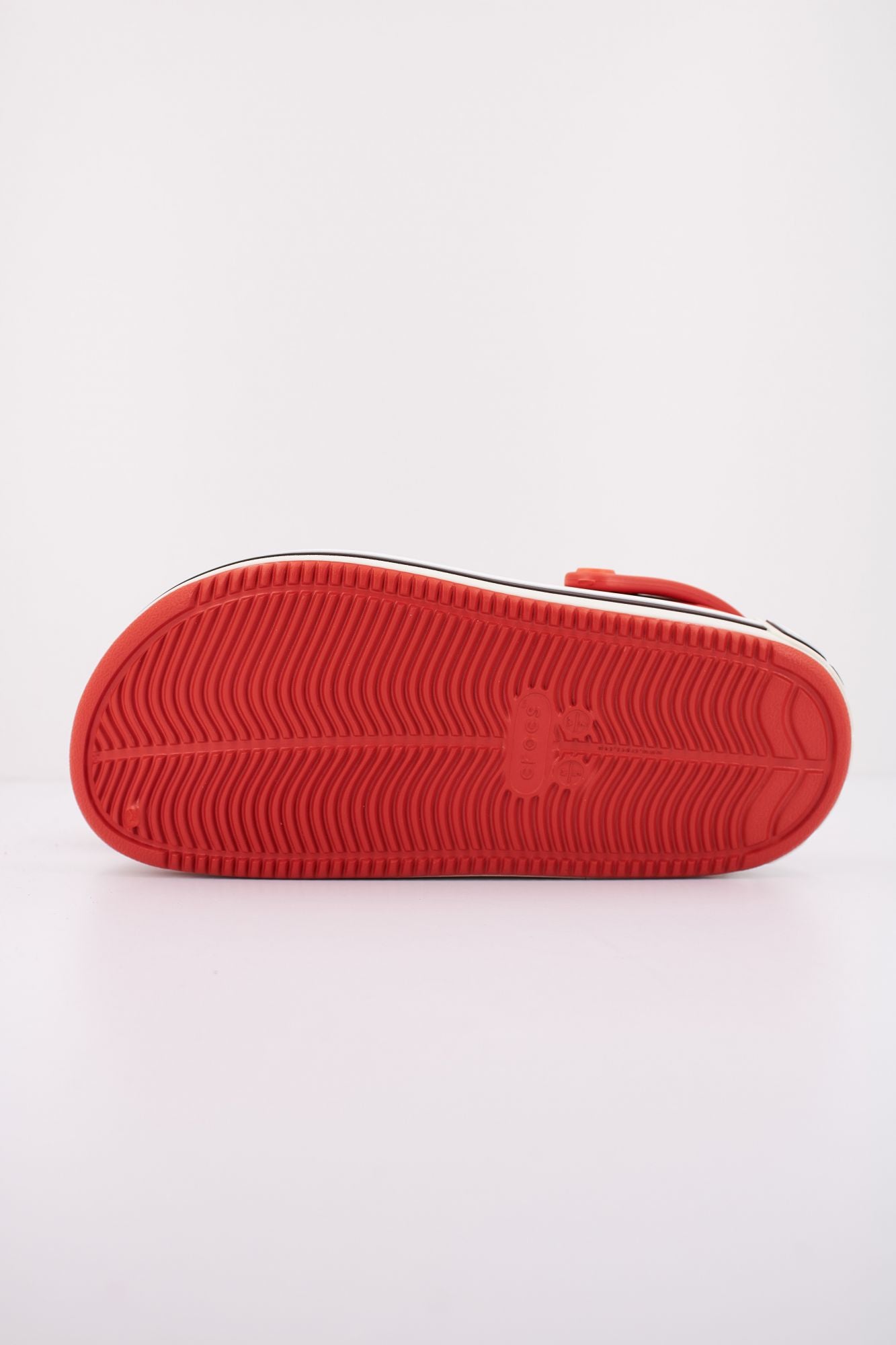 CROCS OFF COURT LOGO CLOG en color ROJO (4)