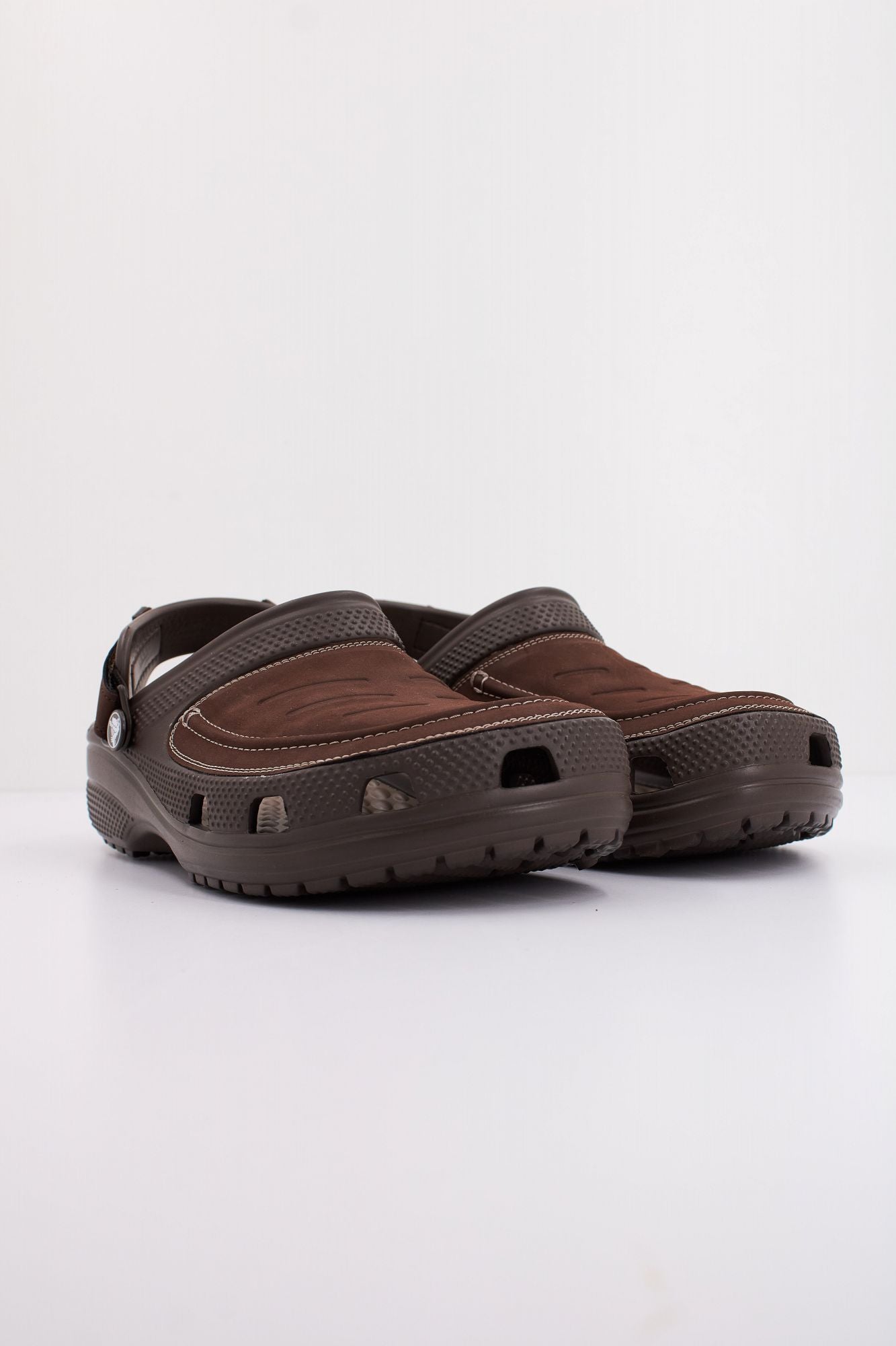 CROCS YUKON VISTA II LR CLOG M en color MARRON (2)