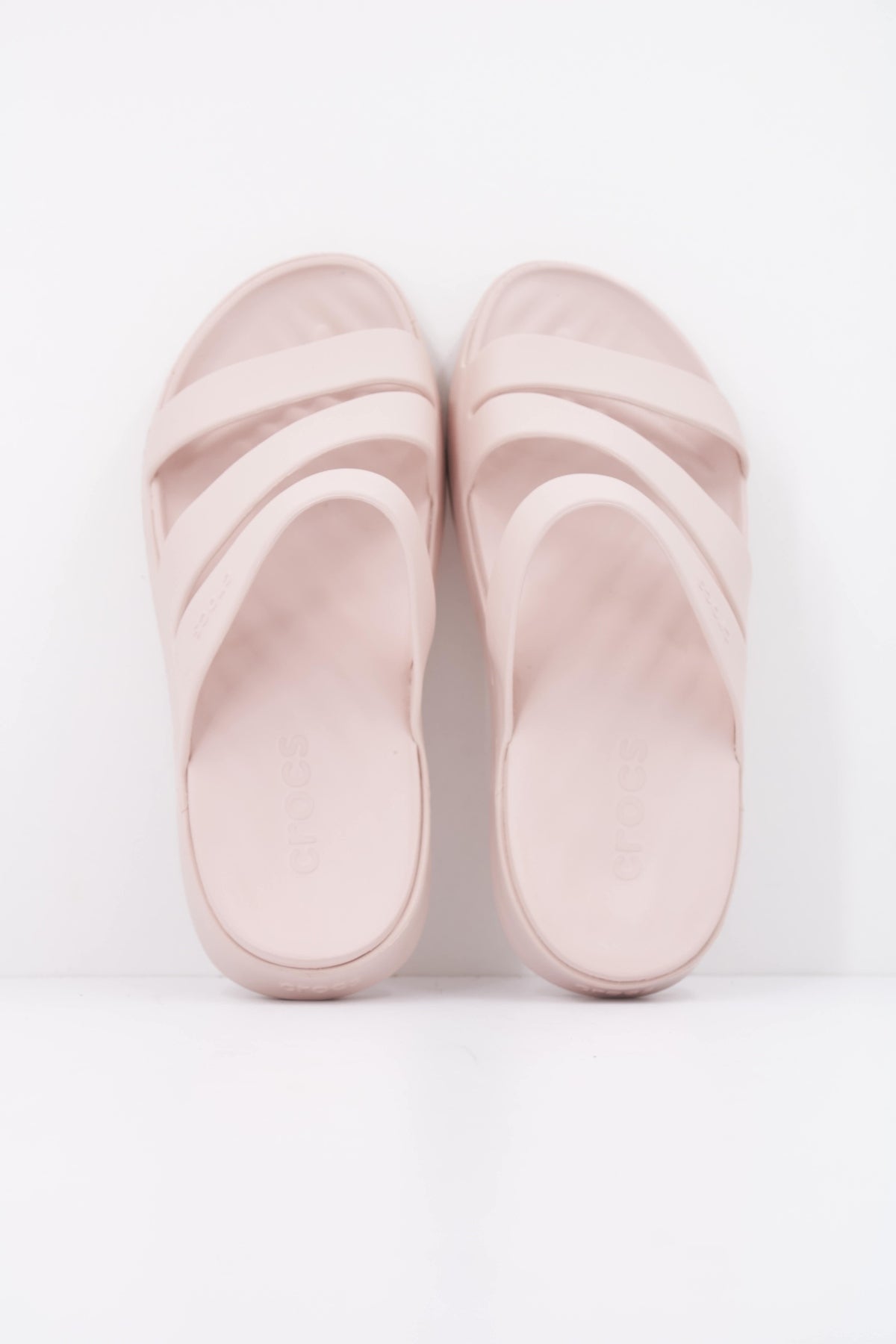 CROCS GETAWAY STRAPPY en color ROSA (3)