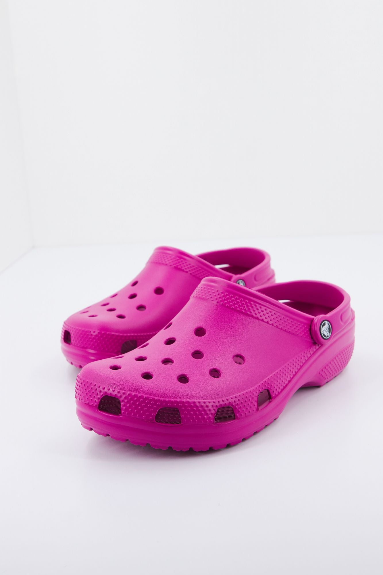 CROCS CLASSIC U en color ROSA (1)