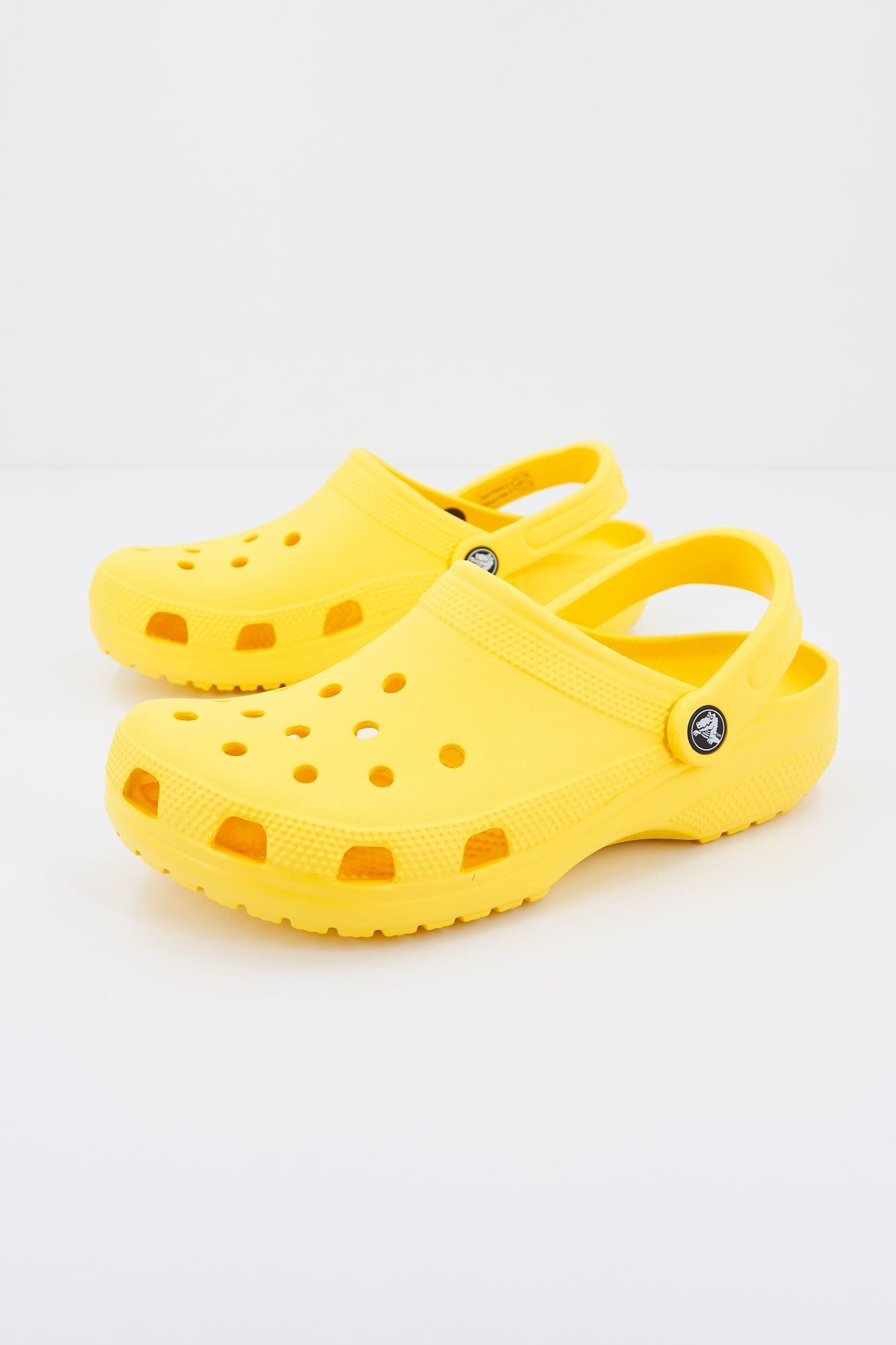 CROCS CLASSIC U en color AMARILLO (1)