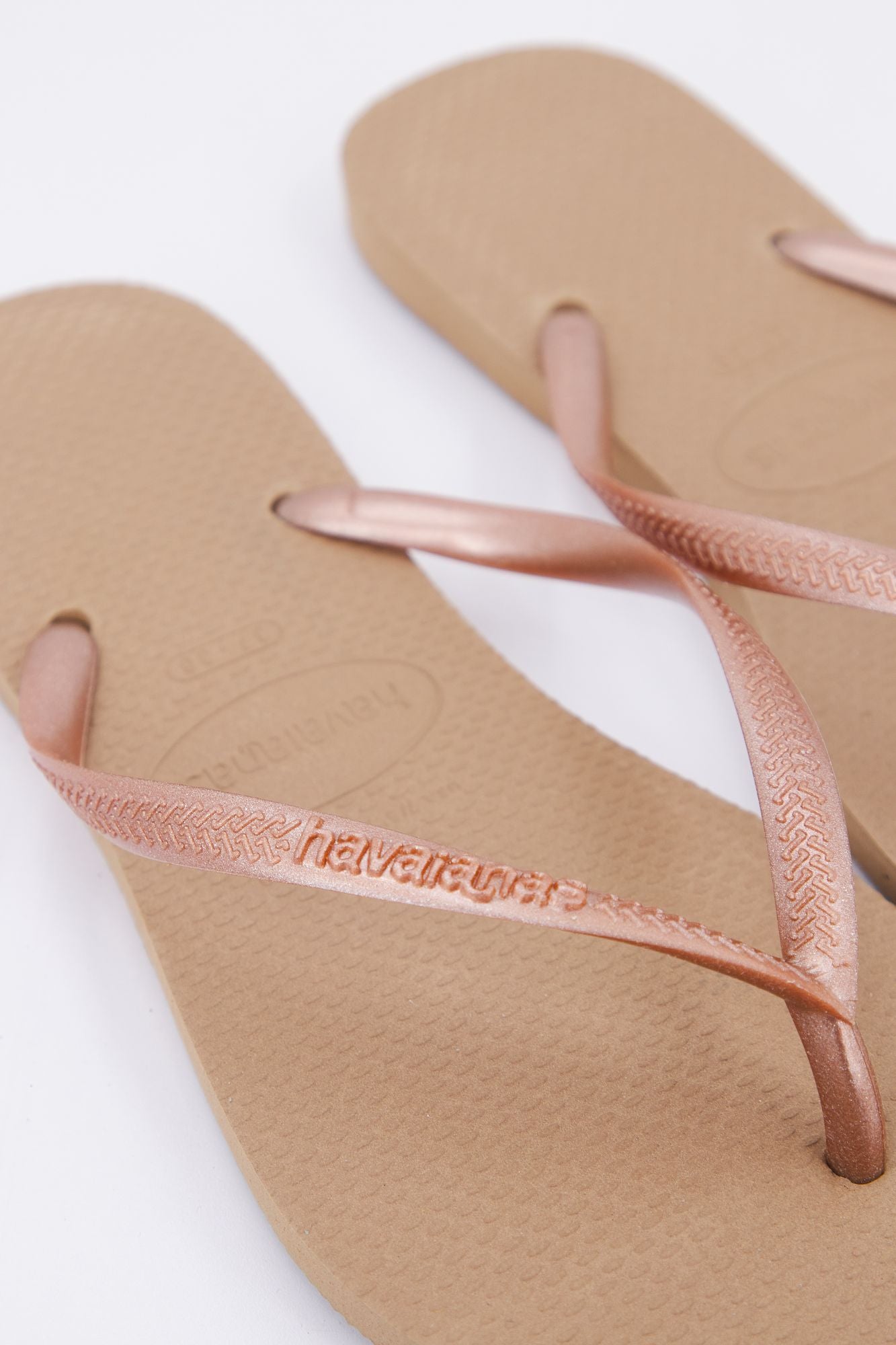 HAVAIANAS SLIM en color MARRON (4)