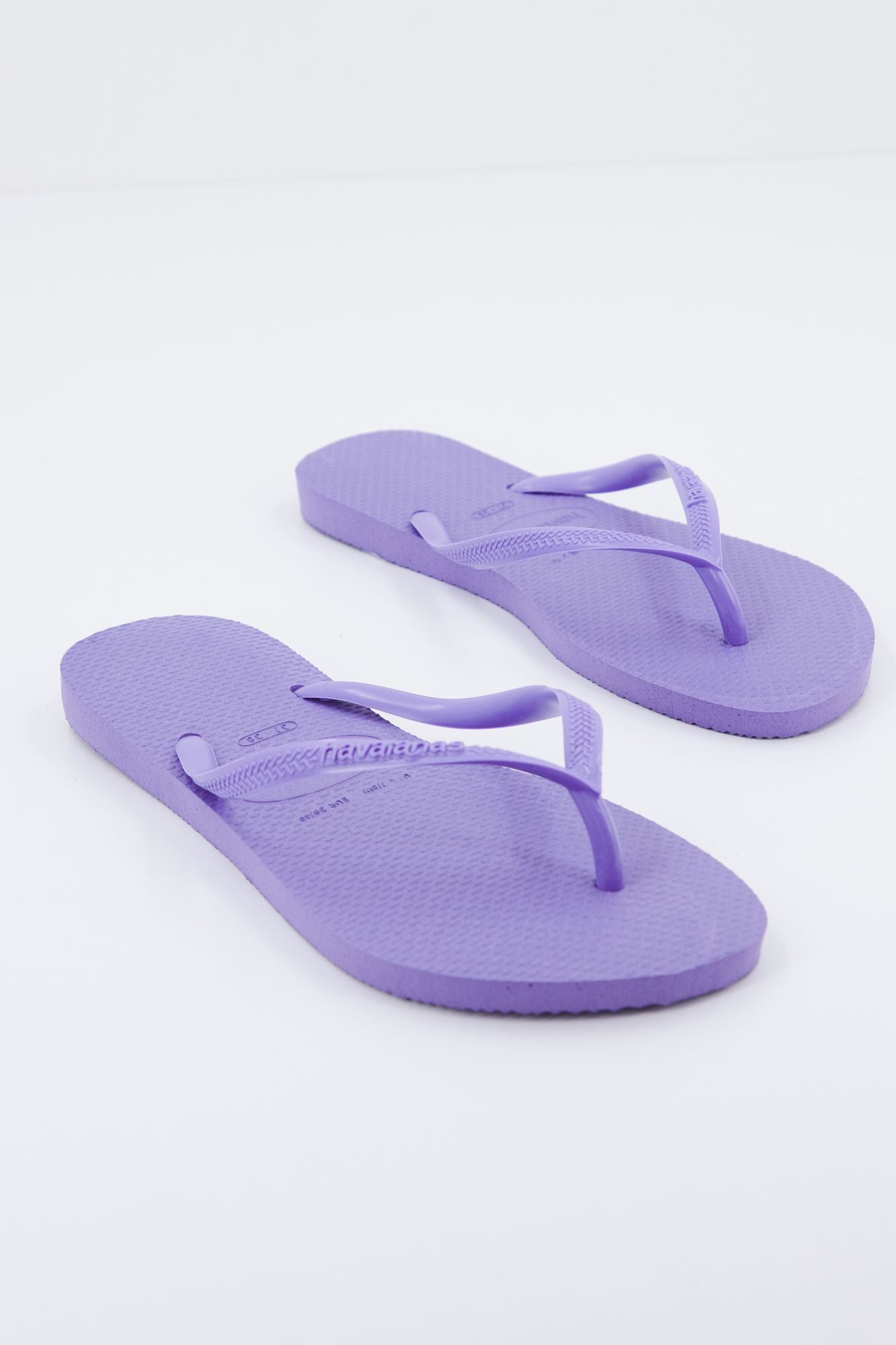 HAVAIANAS SLIM en color VIOLETA (2)