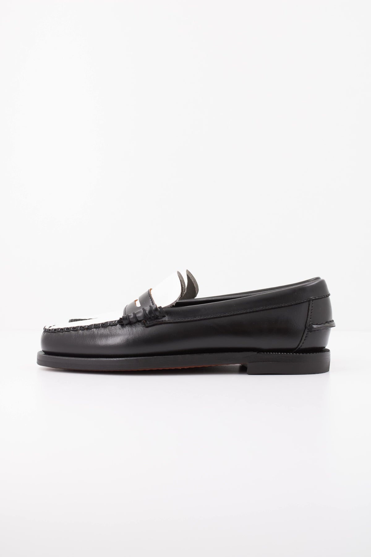 SEBAGO MOCASIN CALSSIC DAN en color NEGRO (1)