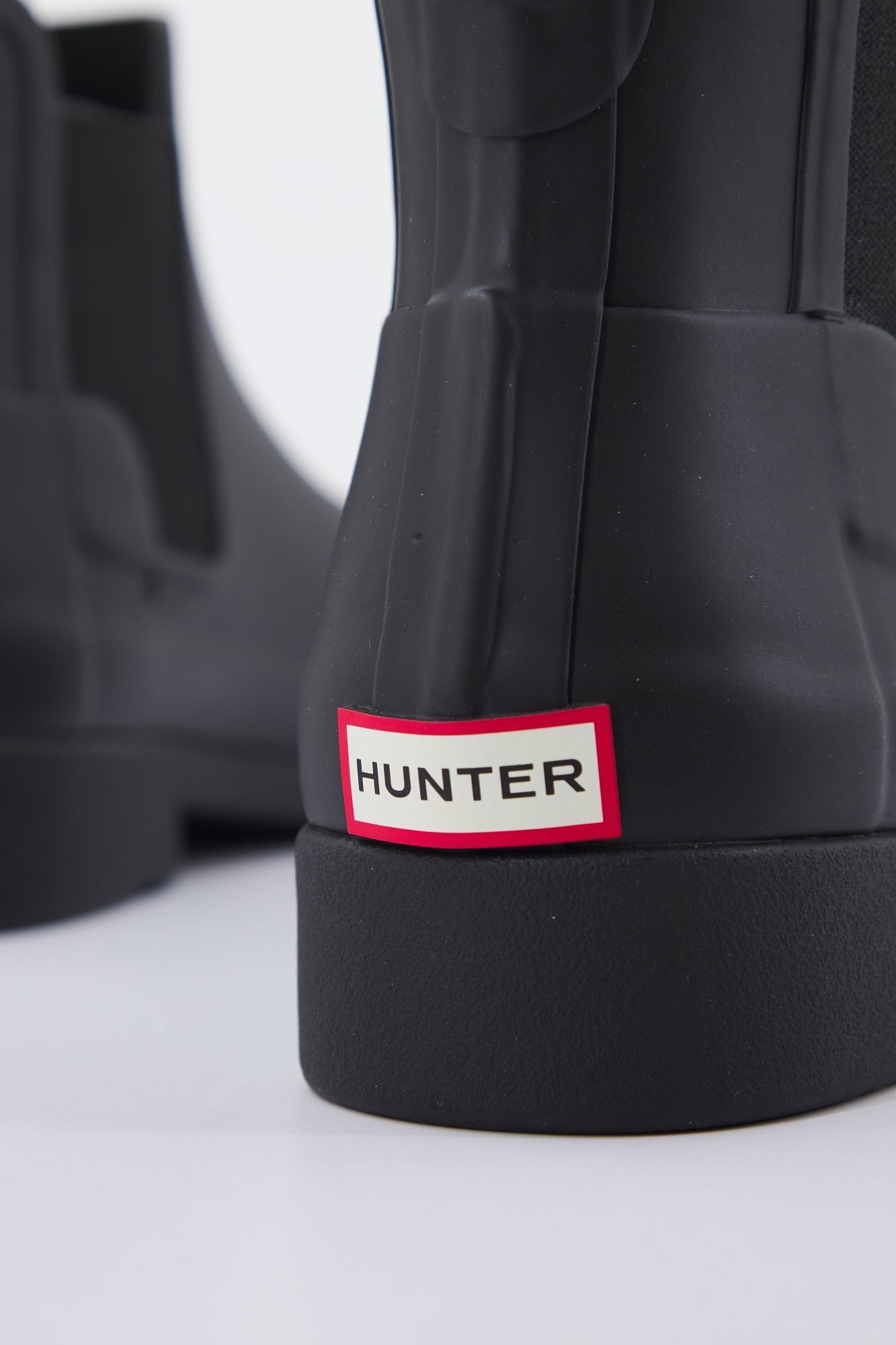 HUNTER  REFINED CHELSEA en color NEGRO (4)