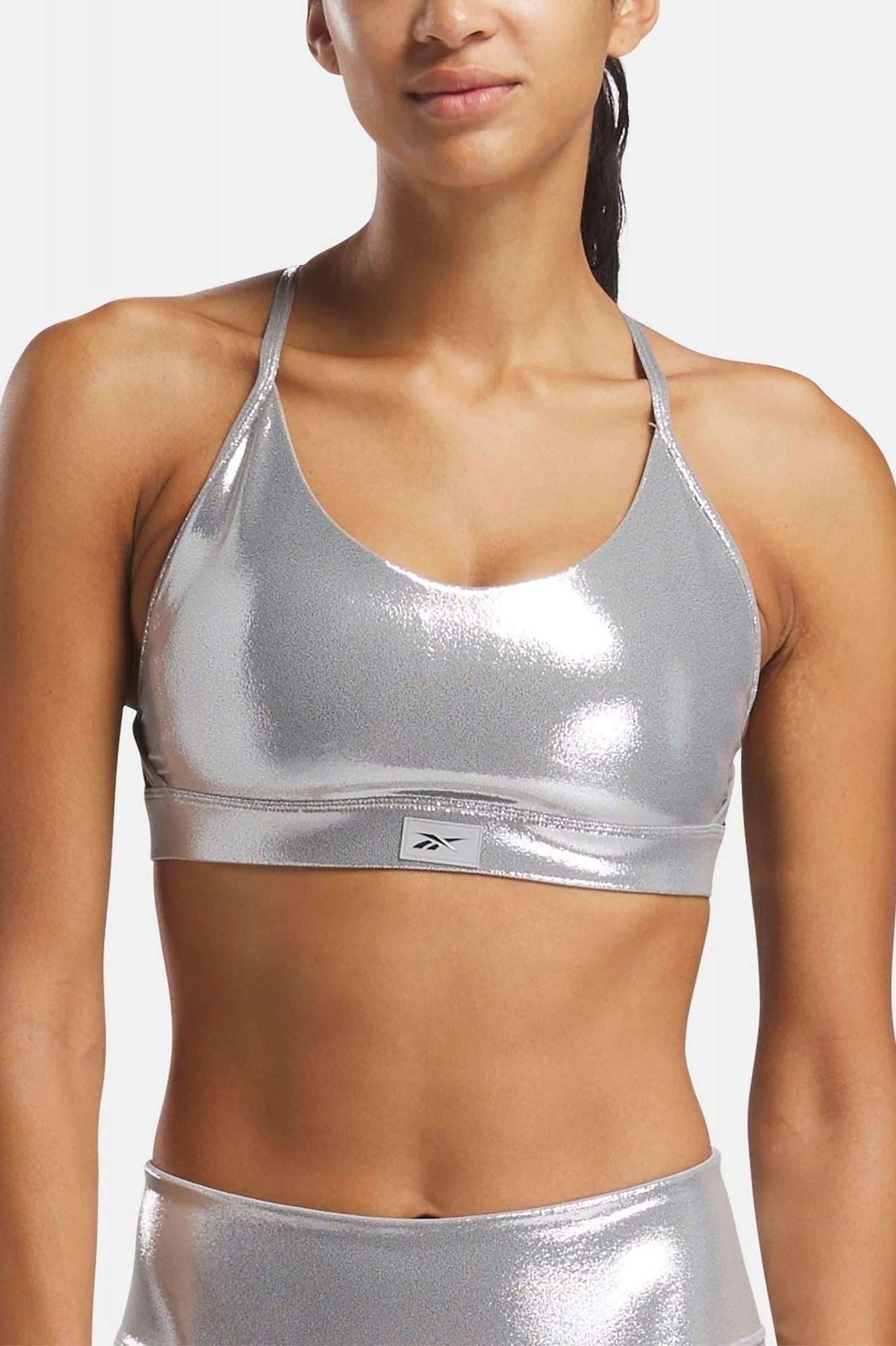 REEBOK  LUX CHROME STRAPPY BRA en color PLATA (1)