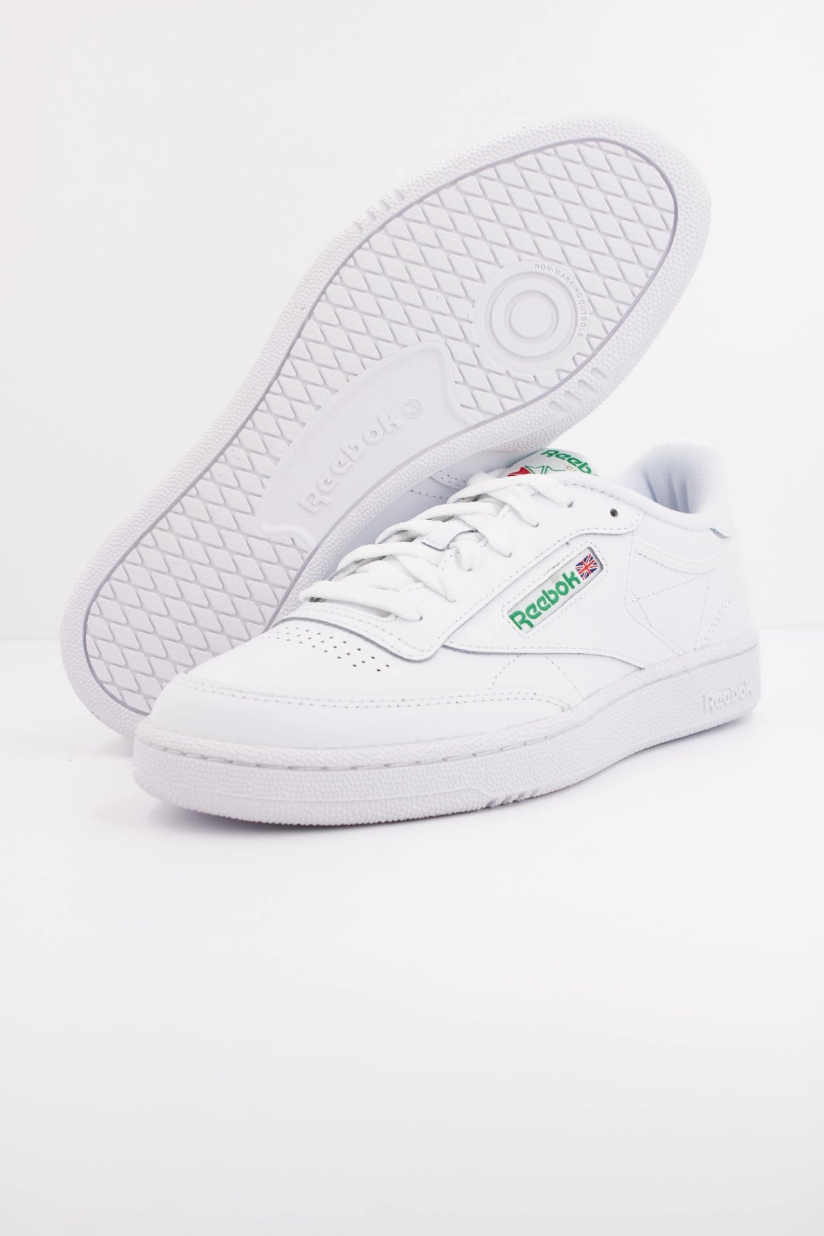 REEBOK CLUB C 85 en color BLANCO (5)