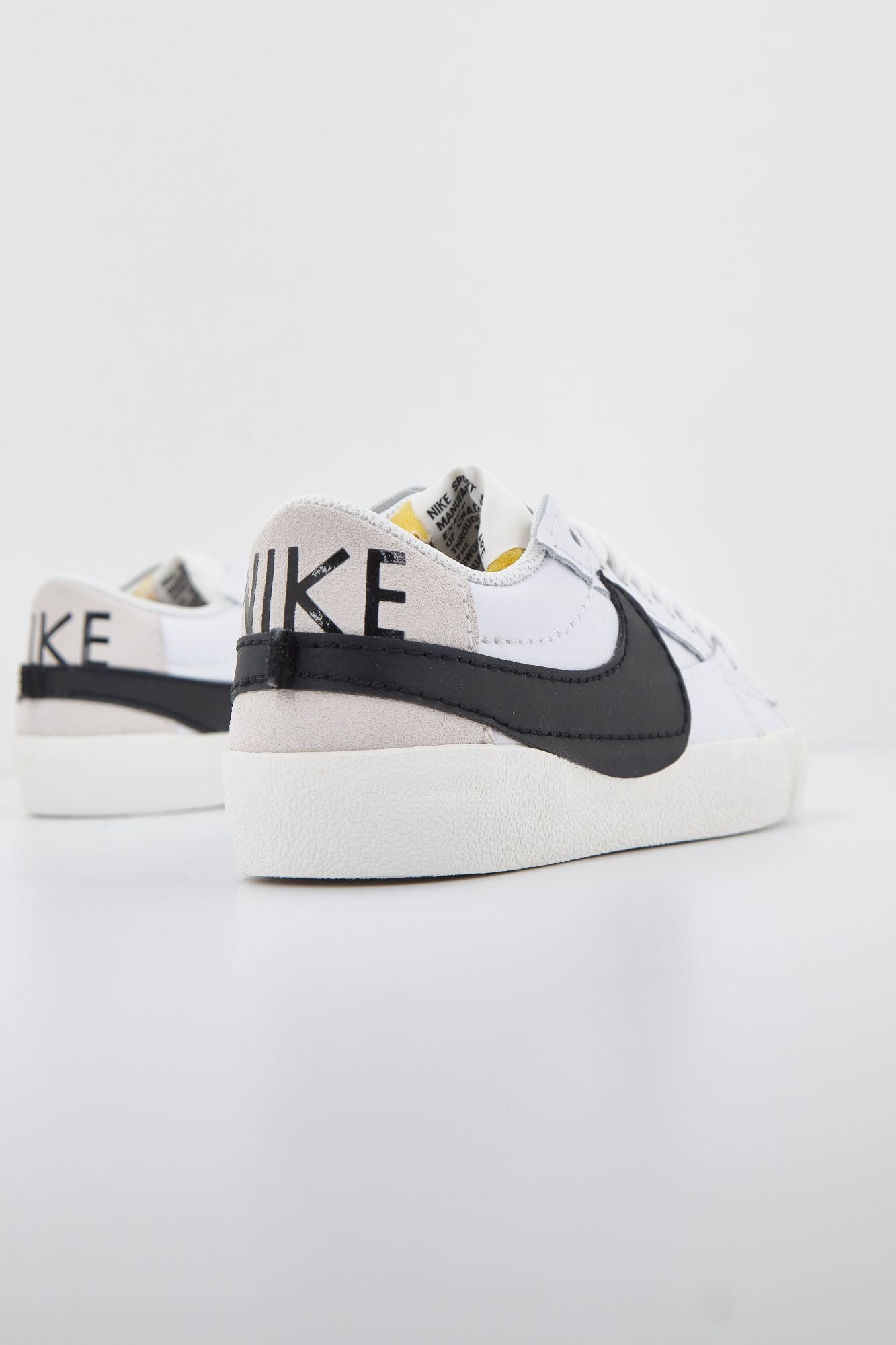 NIKE DQ1470  en color BLANCO (3)