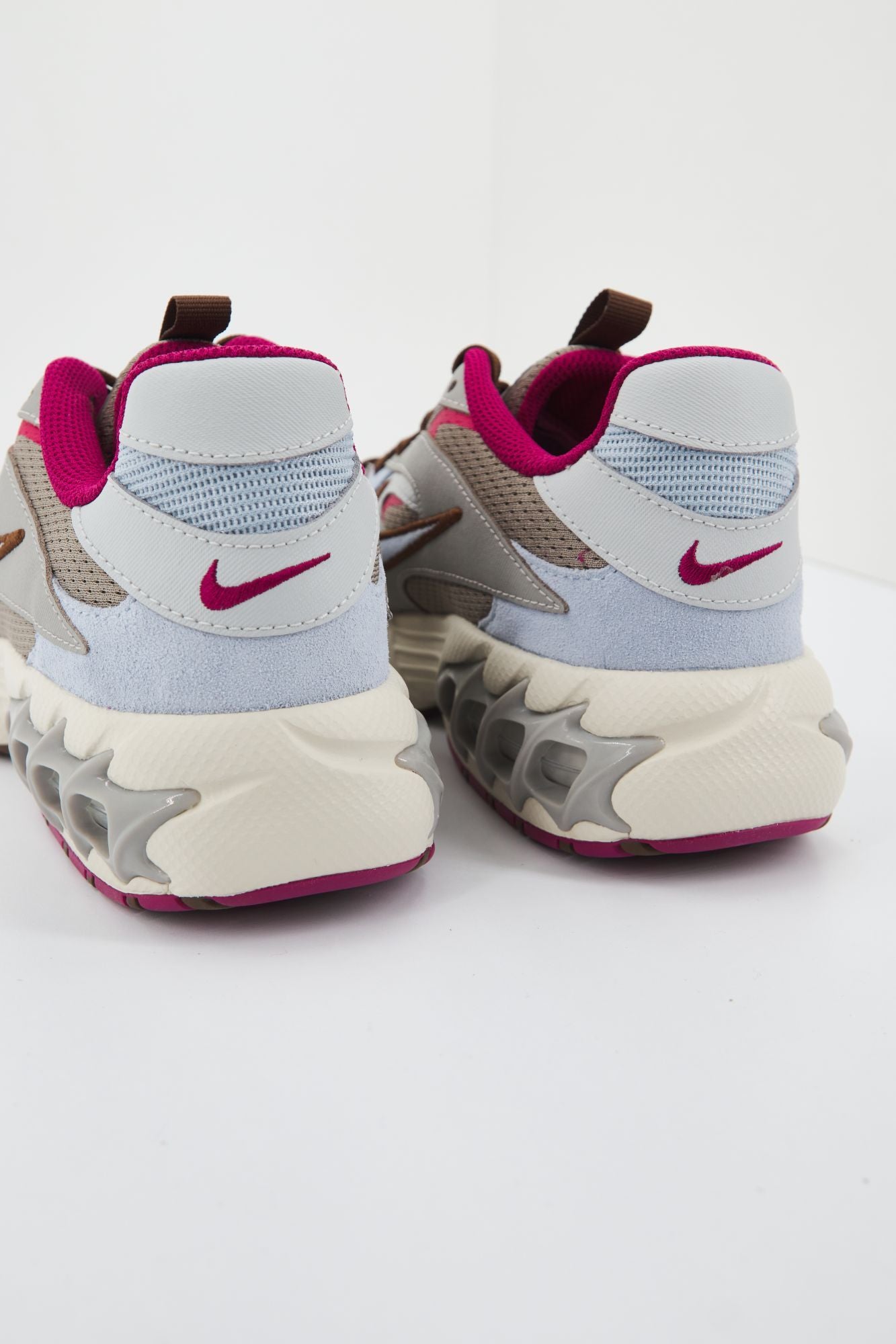 NIKE  AIR ZOOM FIRE HO22 en color AZUL (4)