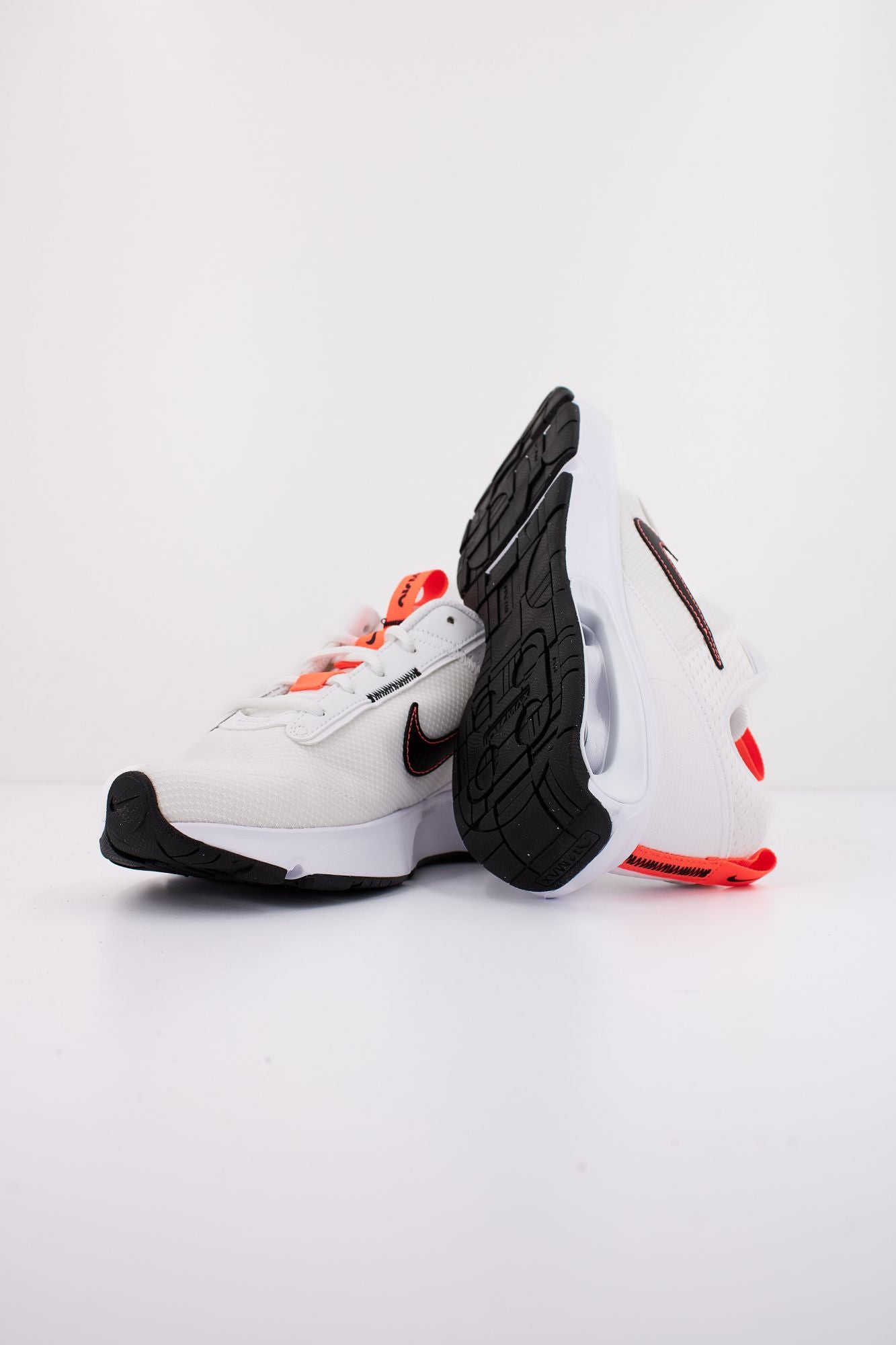 NIKE MAX INTRLK 75 BIG K en color BLANCO (4)