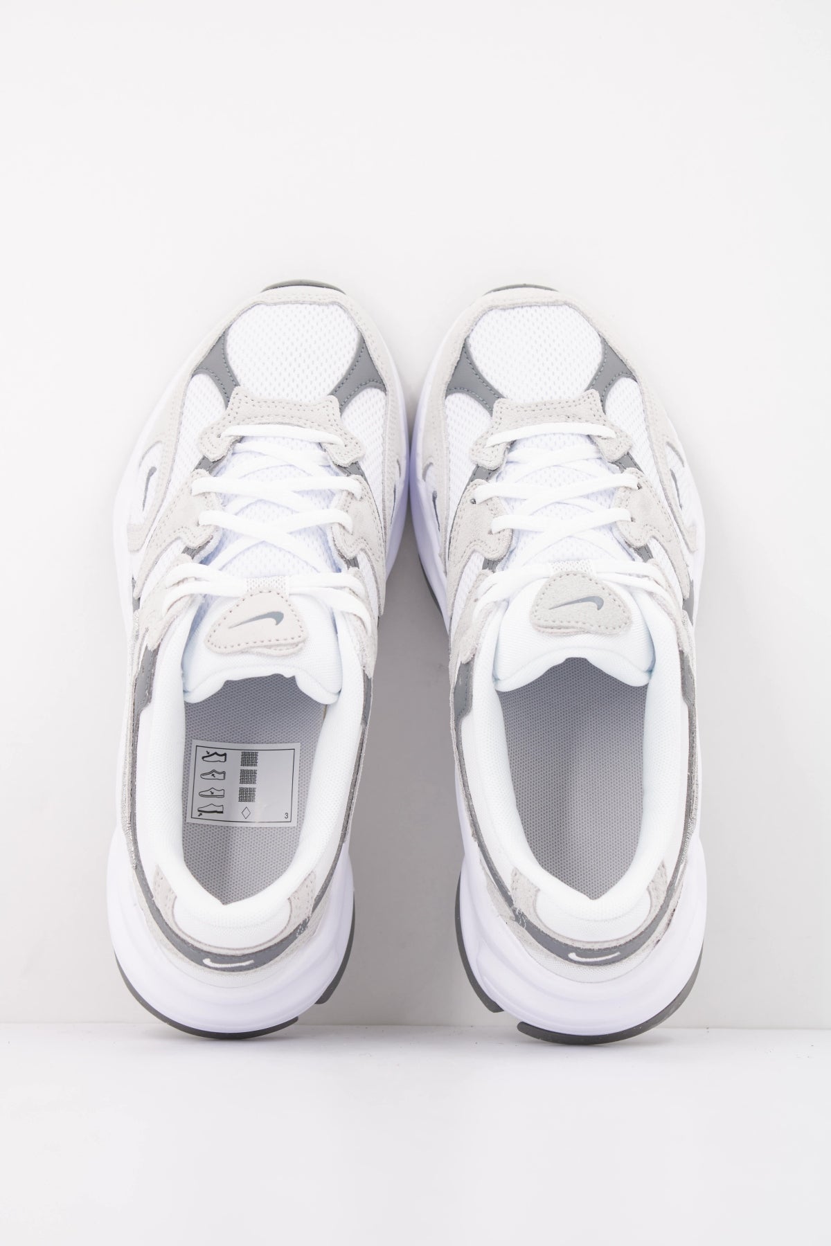 NIKE W NIKE AL8 en color MULTICOLOR (3)
