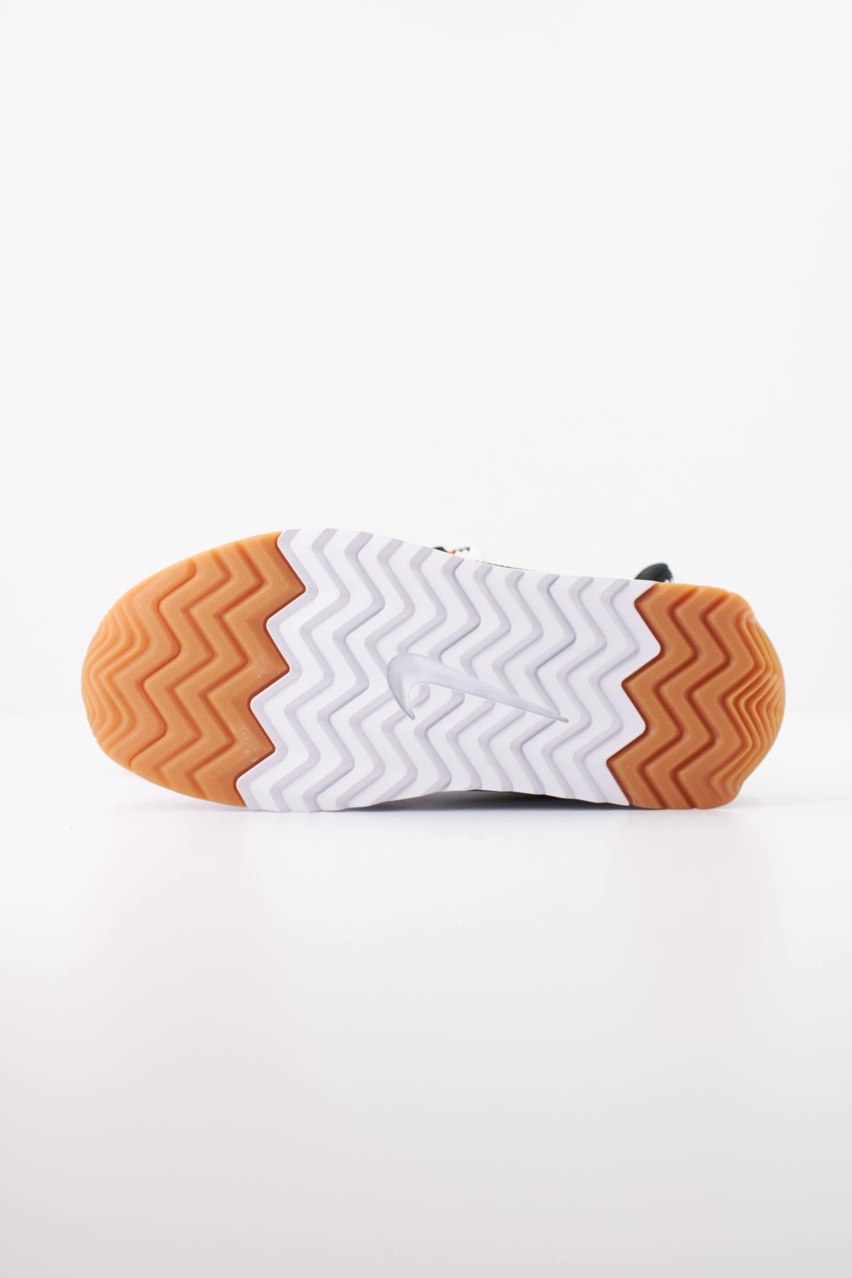 NIKE W NIKE PACIFIC en color BEIS (5)
