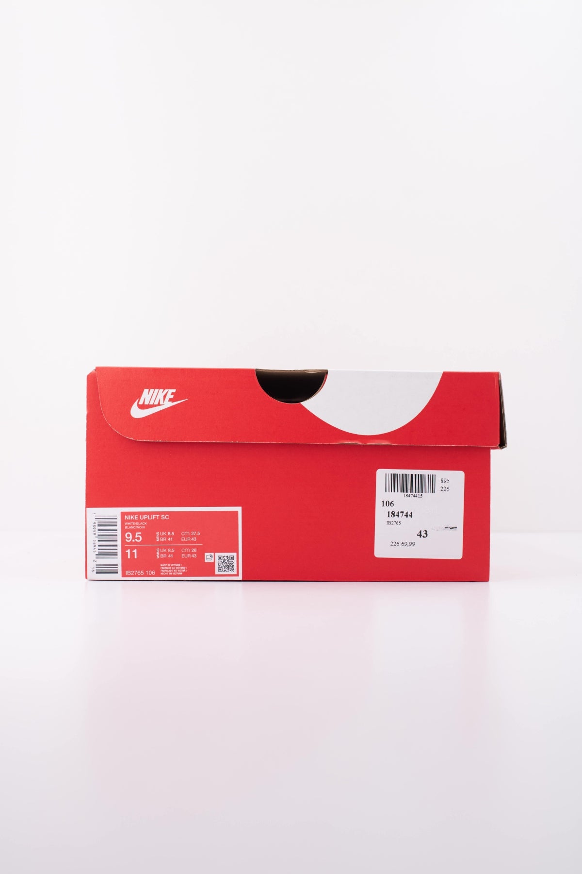 NIKE NIKE UPLIFT SC en color BLANCO (6)