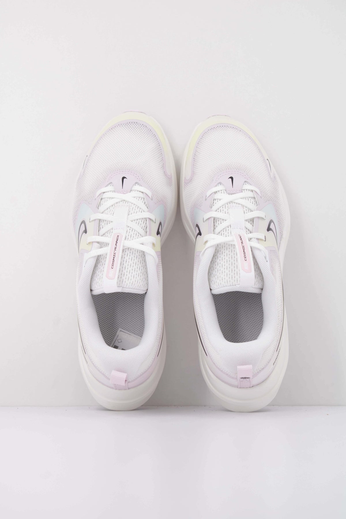 NIKE NIKE COSMIC RUNNER SE 2 GS en color BLANCO (3)