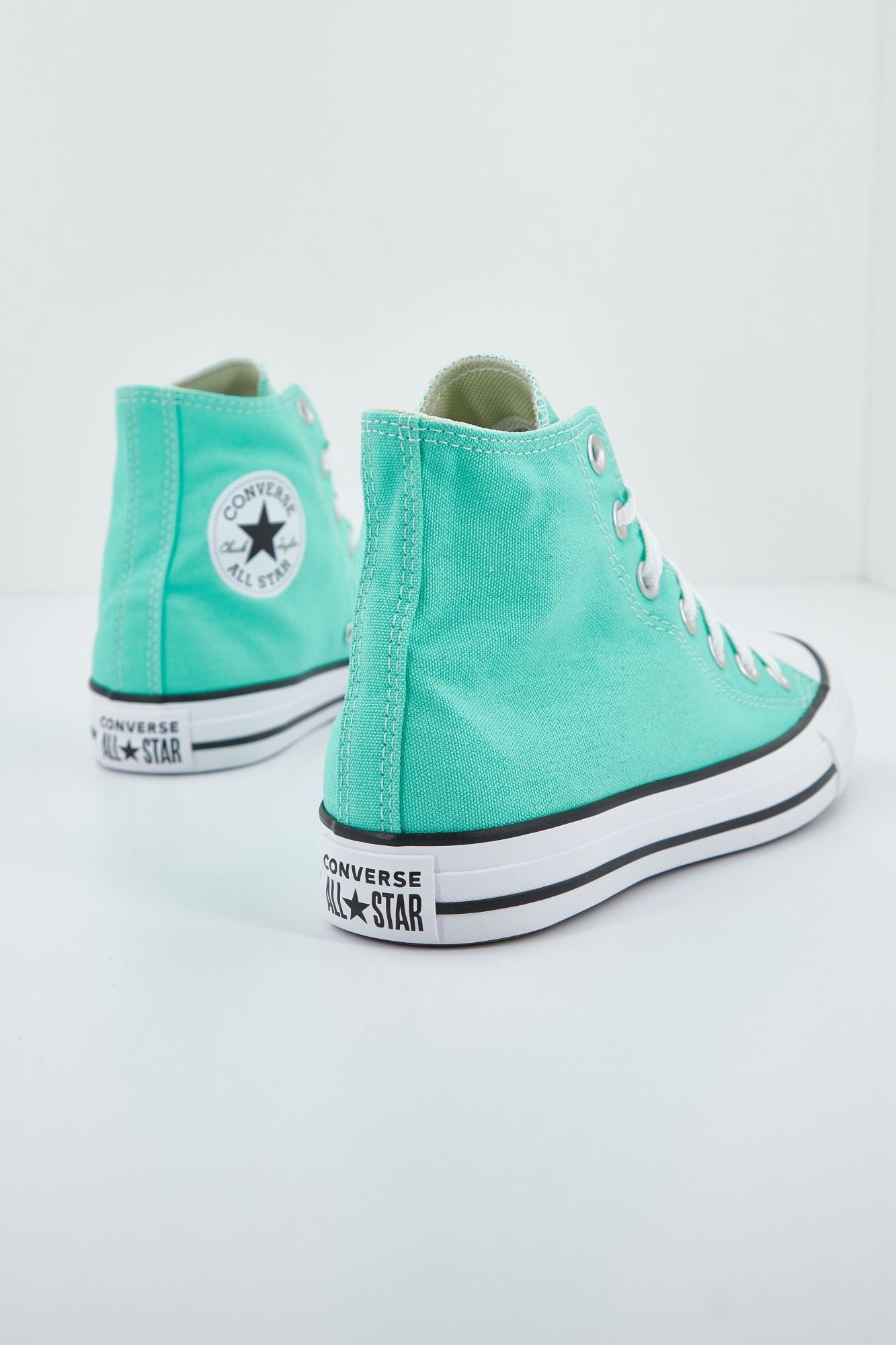 CONVERSE CHUCK TAYLOR ALL STAR HI CYBER en color AZUL (3)