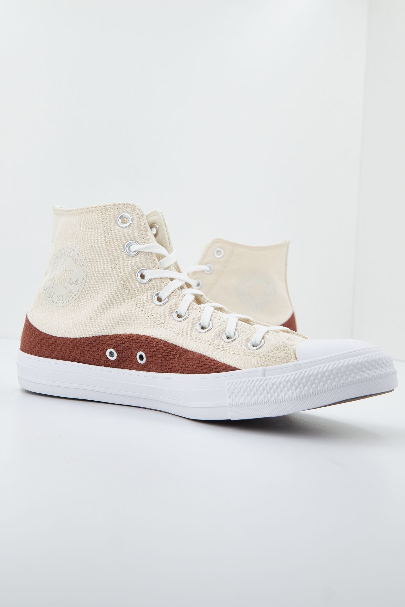 CONVERSE CHUCK TAYLOR ALL STAR LIFT HI en color BEIS (2)