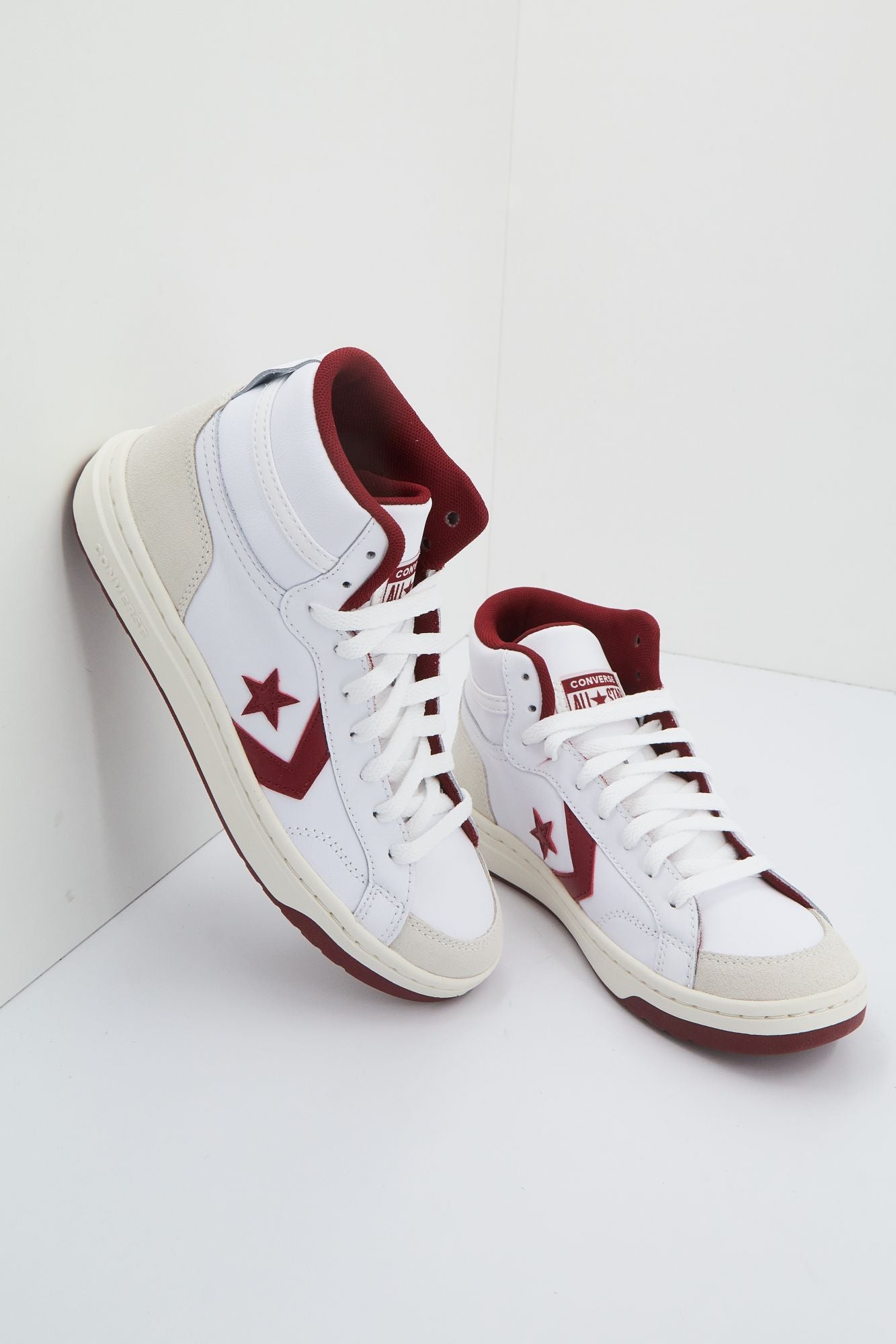 CONVERSE PRO BLAZE CLASSIC MID en color BLANCO (1)