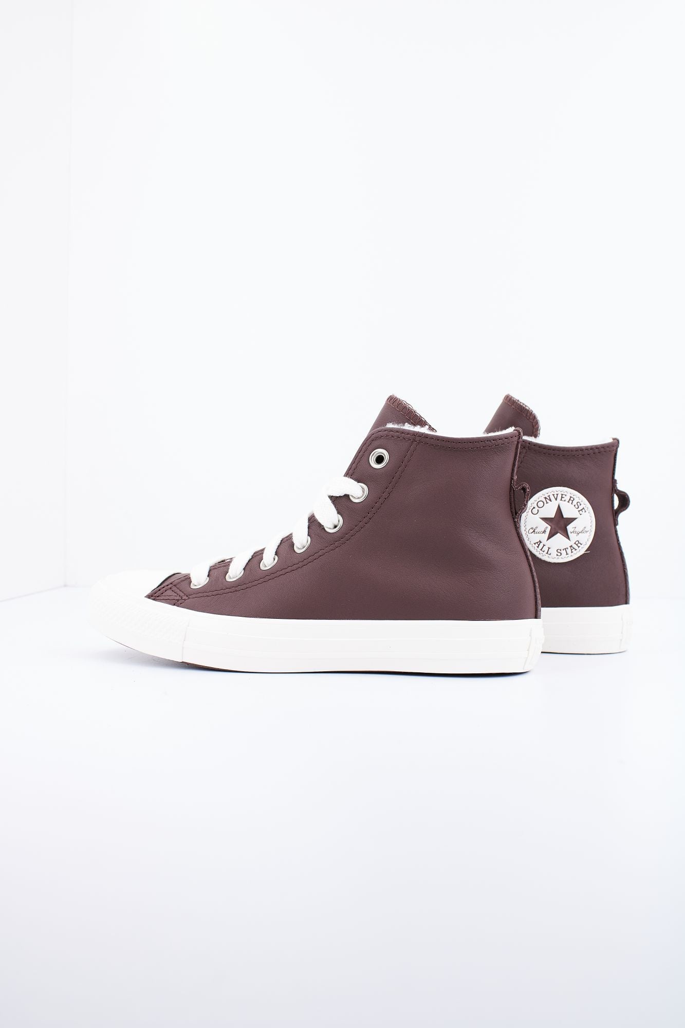 CONVERSE CHUCK TAYLOR ALL STAR HI en color MARRON (1)