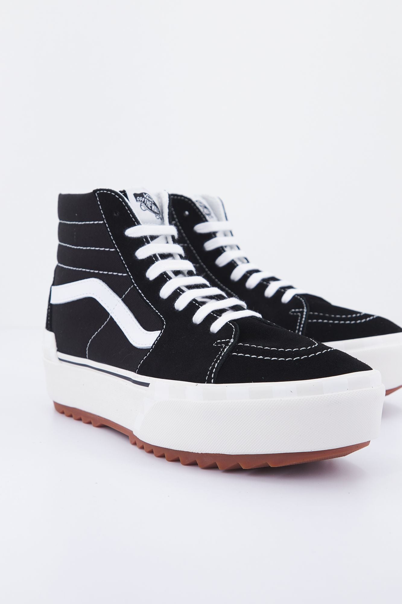 VANS UA SK8-HI  STACKED HI en color NEGRO (2)