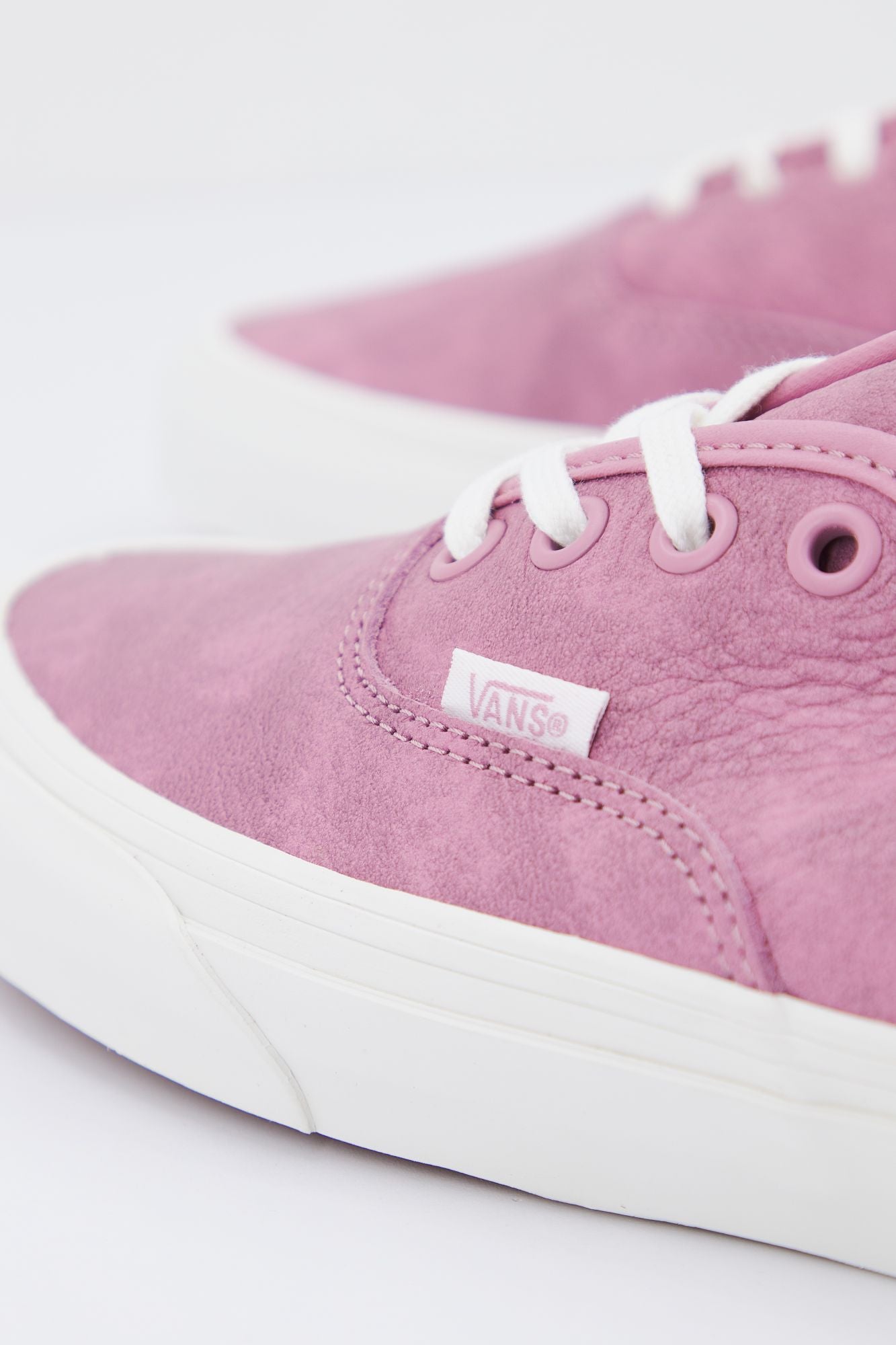 VANS  UA AUTHENTIC en color ROSA (4)