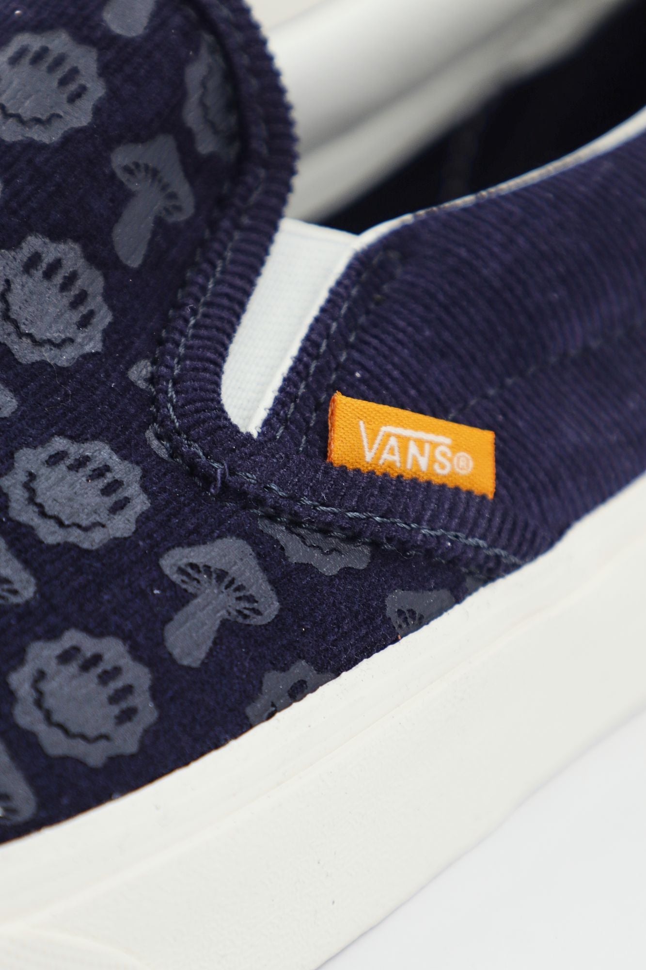 VANS VN0A7Q5DDNV1  en color AZUL (4)