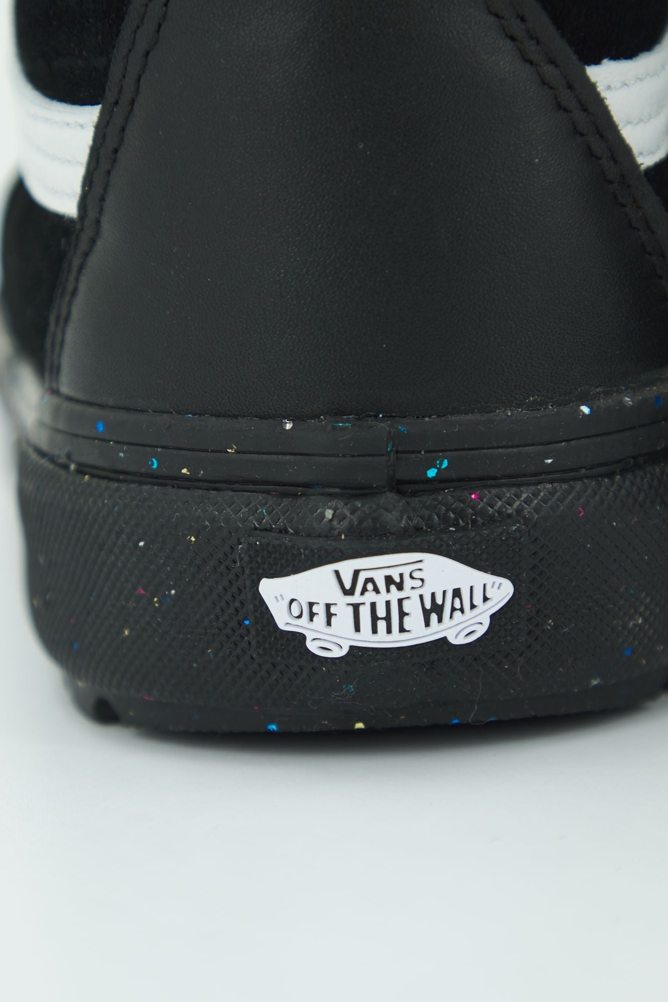 VANS  UA SK8-HI MTE-2 en color NEGRO (4)