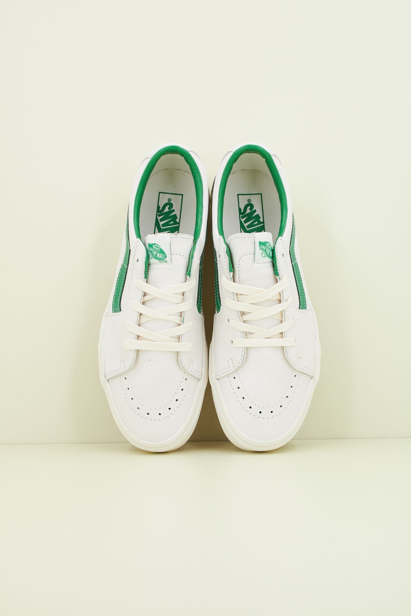 VANS SK8-LOW VINTAGE en color BLANCO (2)