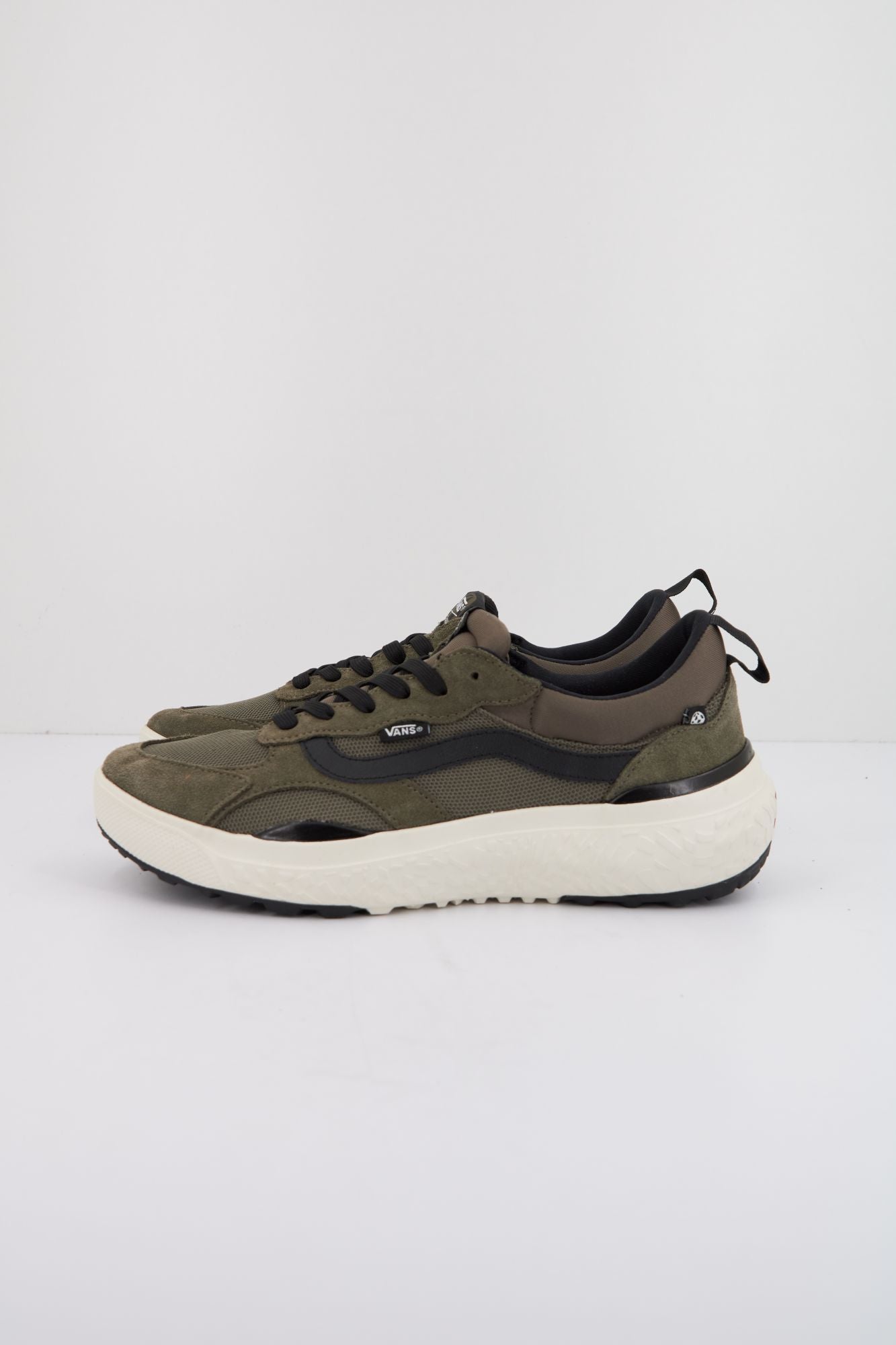 VANS  ULTRARANGE NEO VR3 en color VERDE (1)