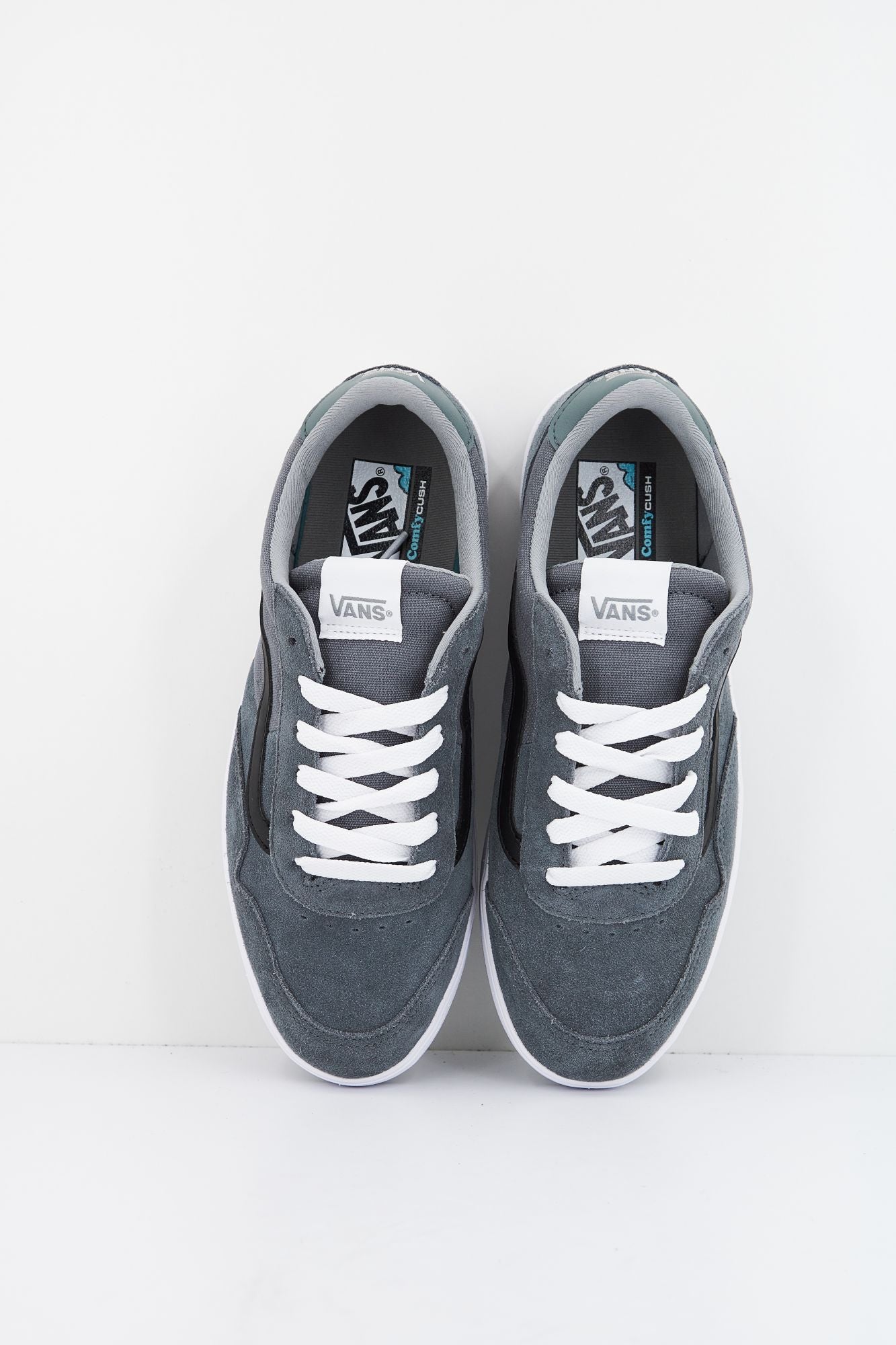 VANS CRUZE TOO CC en color GRIS (2)