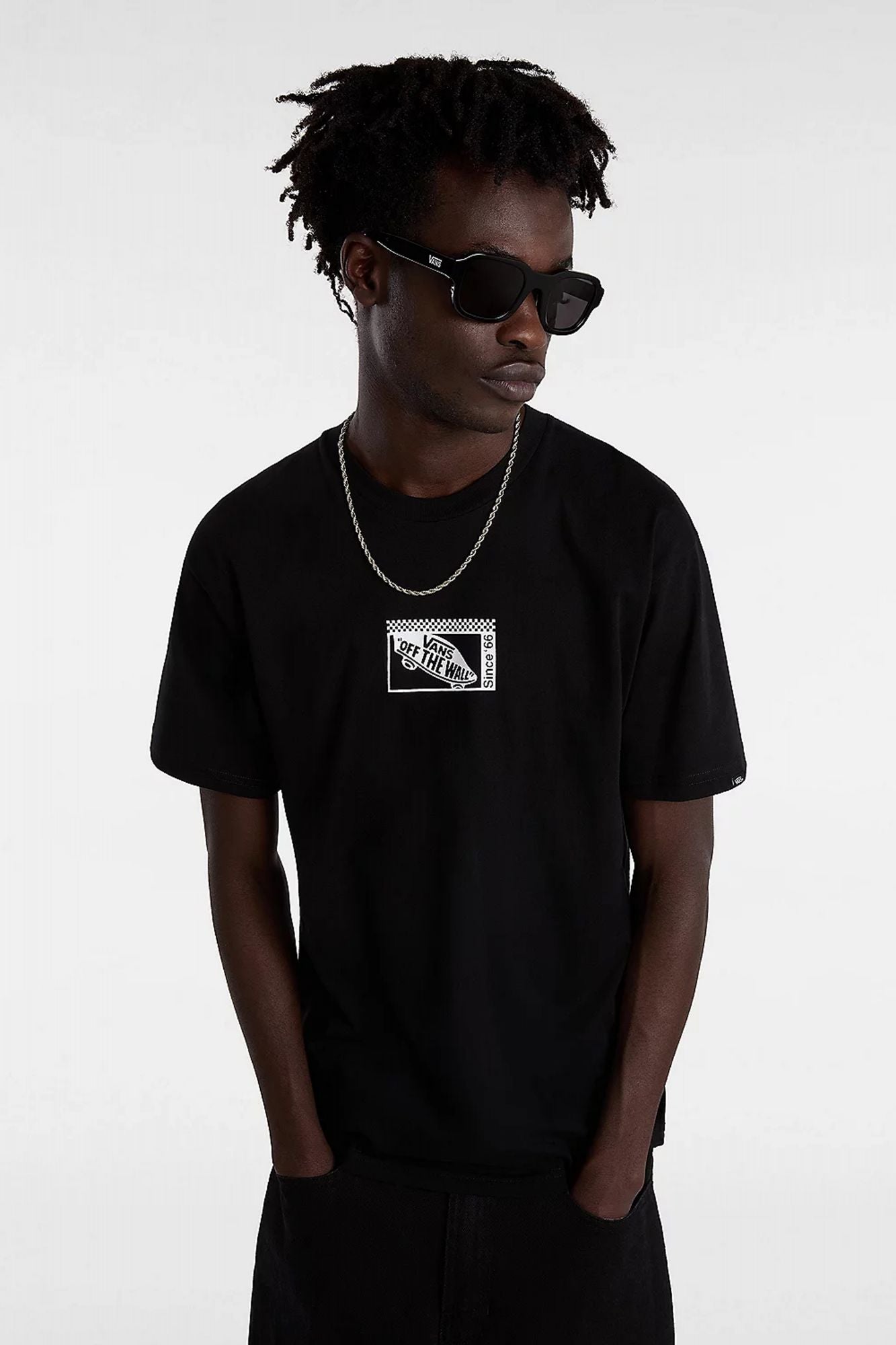 VANS TECH BOX SS en color NEGRO (1)
