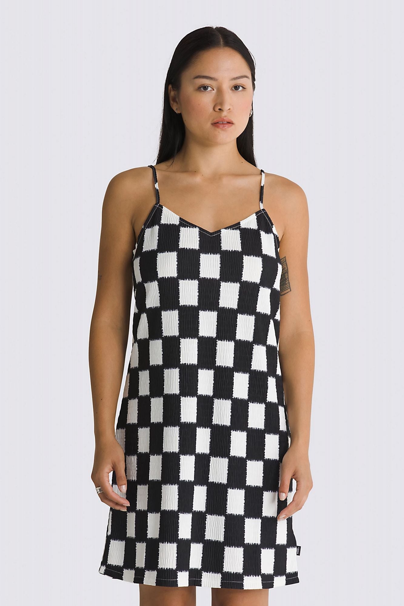 VANS  BENTON CHECKER CAMI DR en color NEGRO (1)