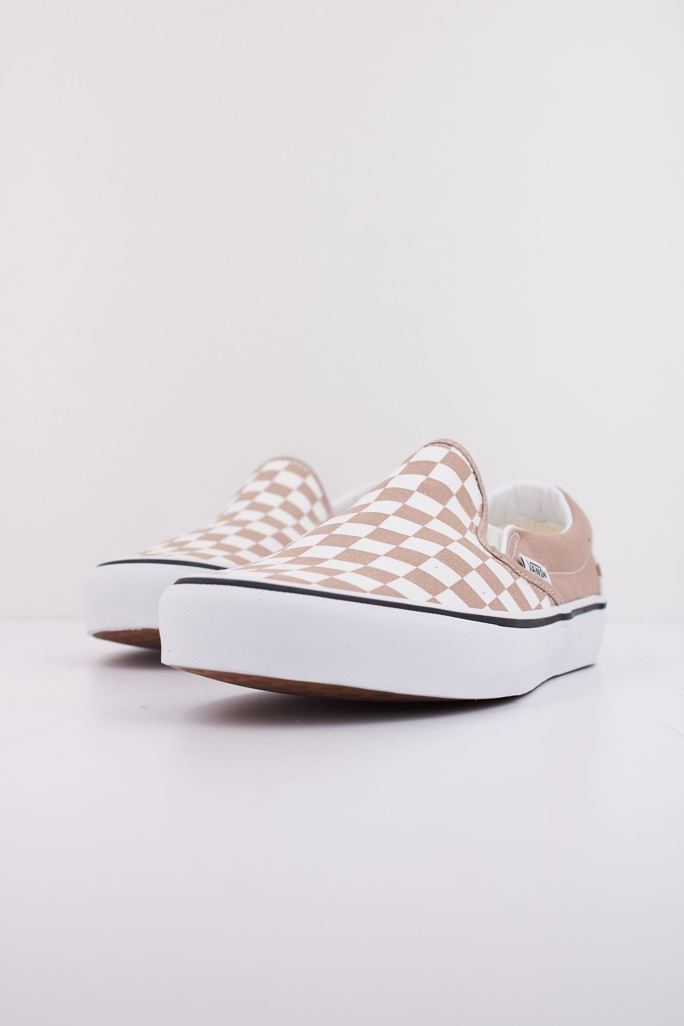VANS CLASSIC SLIP-ON  en color MARRON (2)