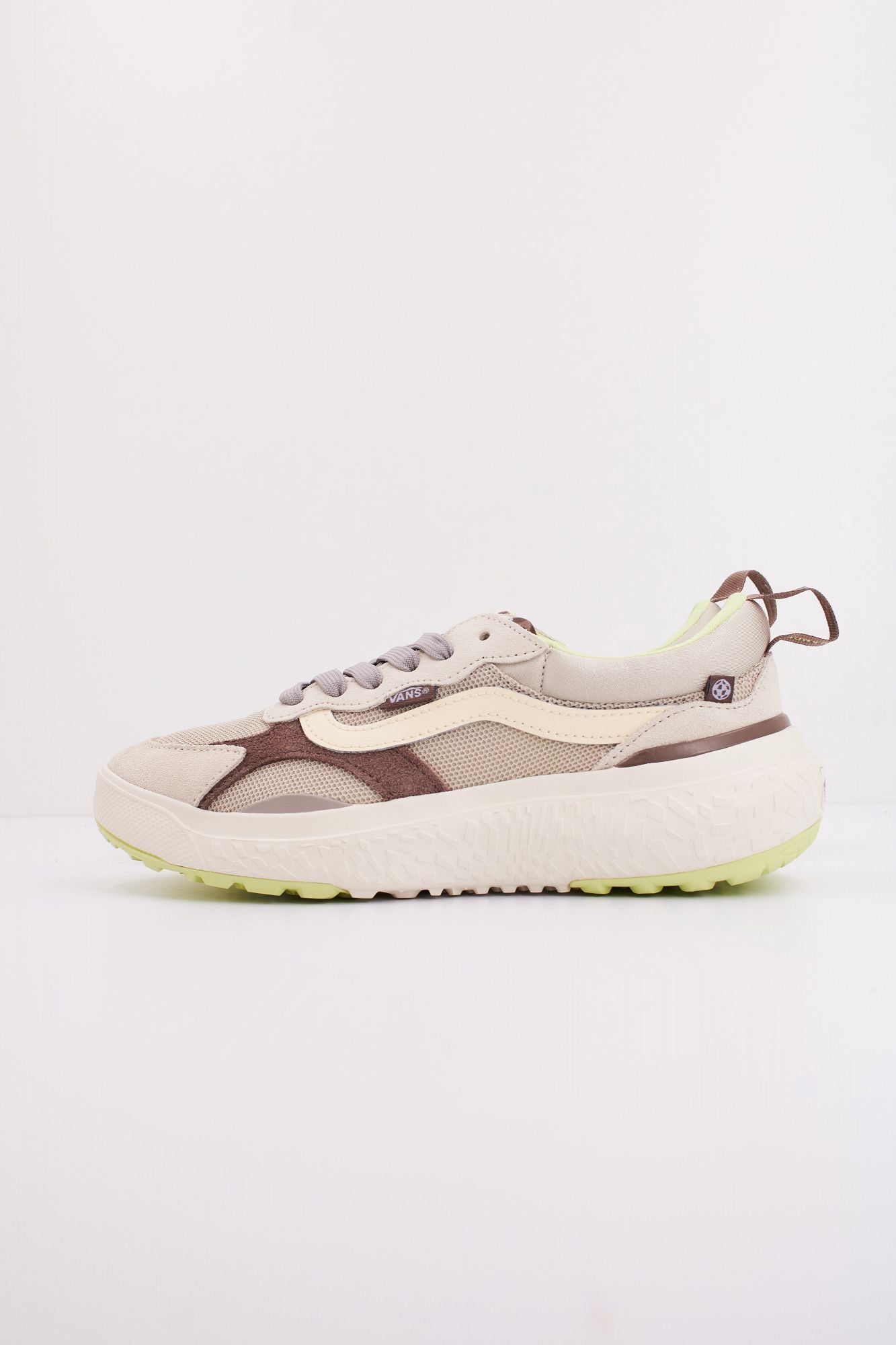 VANS MTE ULTRARANGE NEO VR3 en color MARRON (1)