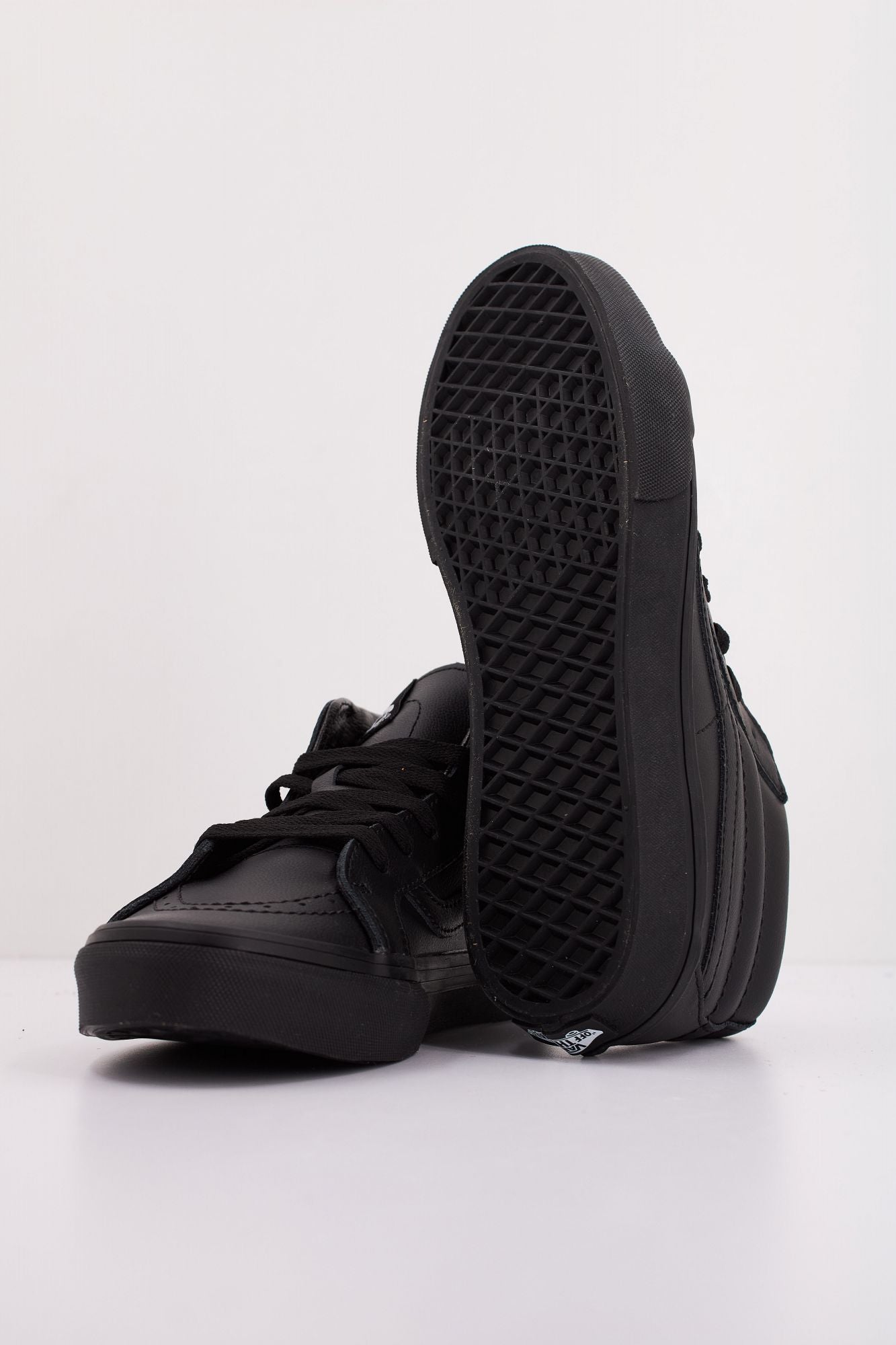 VANS SK8-MID REISSUE CLASSI en color NEGRO (5)